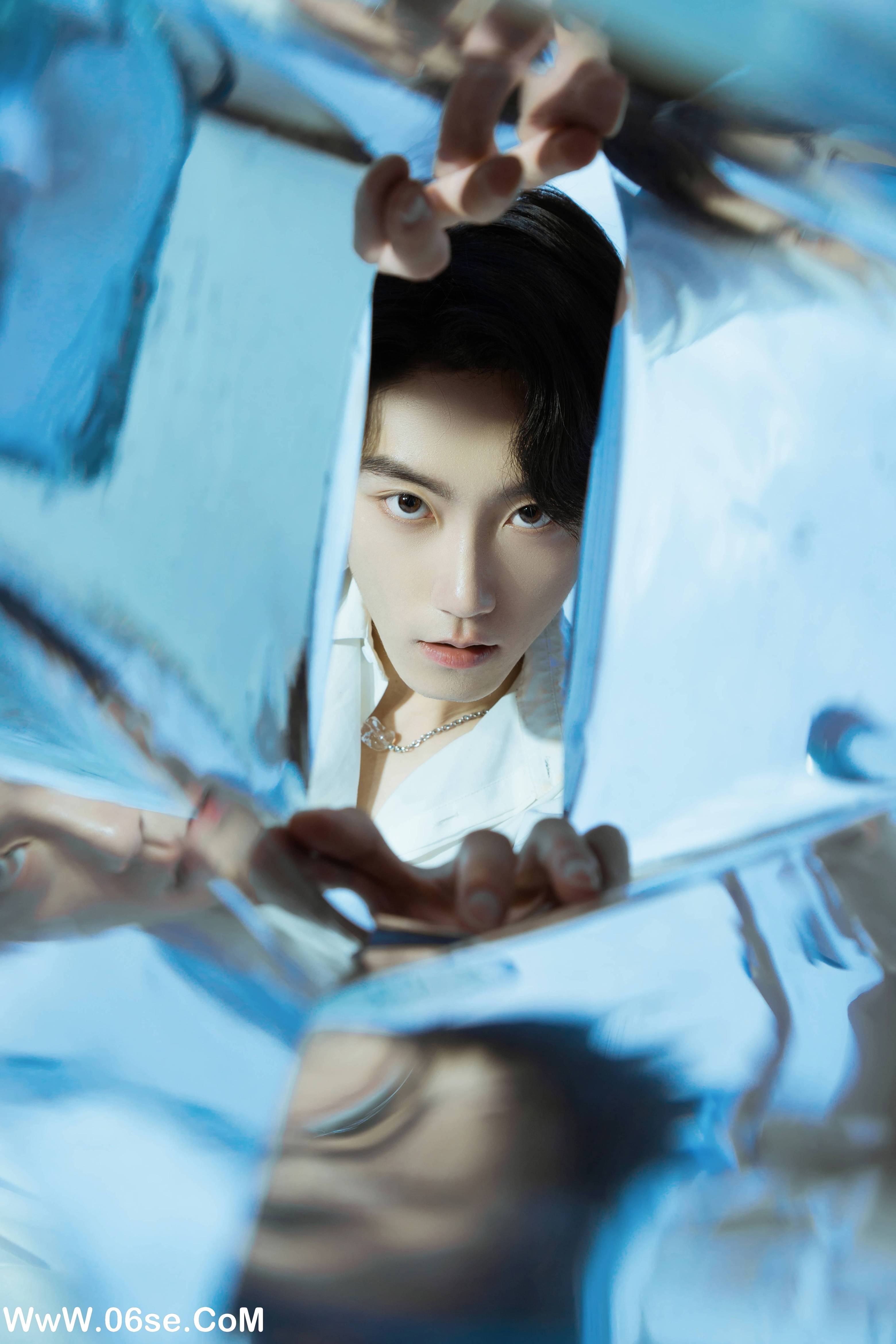 图片[4]-[YITUYU艺图语]2022.08.06 海底 温柔的朱朱[23+1P／212MB]-六色网