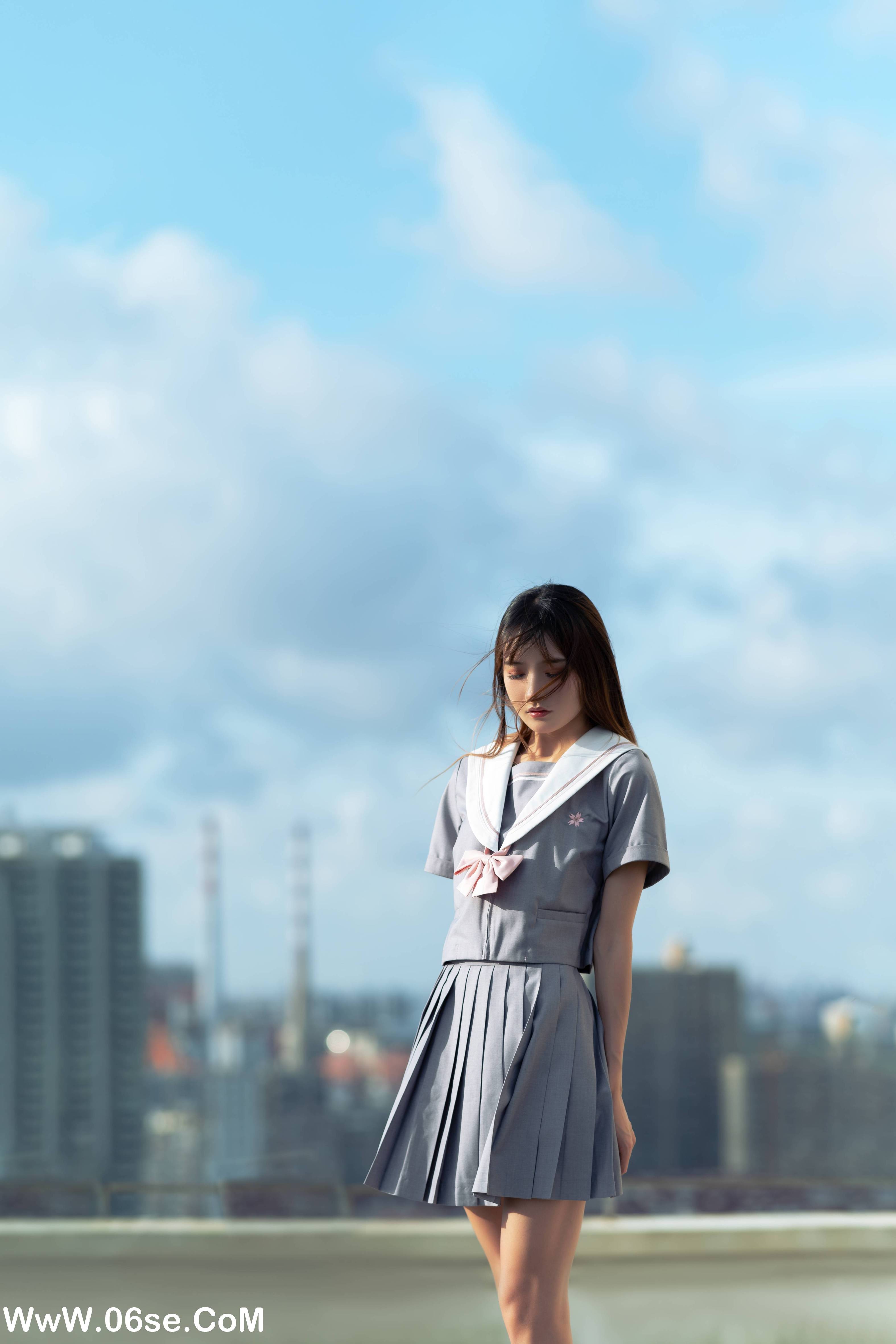 图片[27]-[YITUYU艺图语]2022.06.12 天台纸飞机 兔子Zzz不吃胡萝卜[28P-252.64MB]-六色网