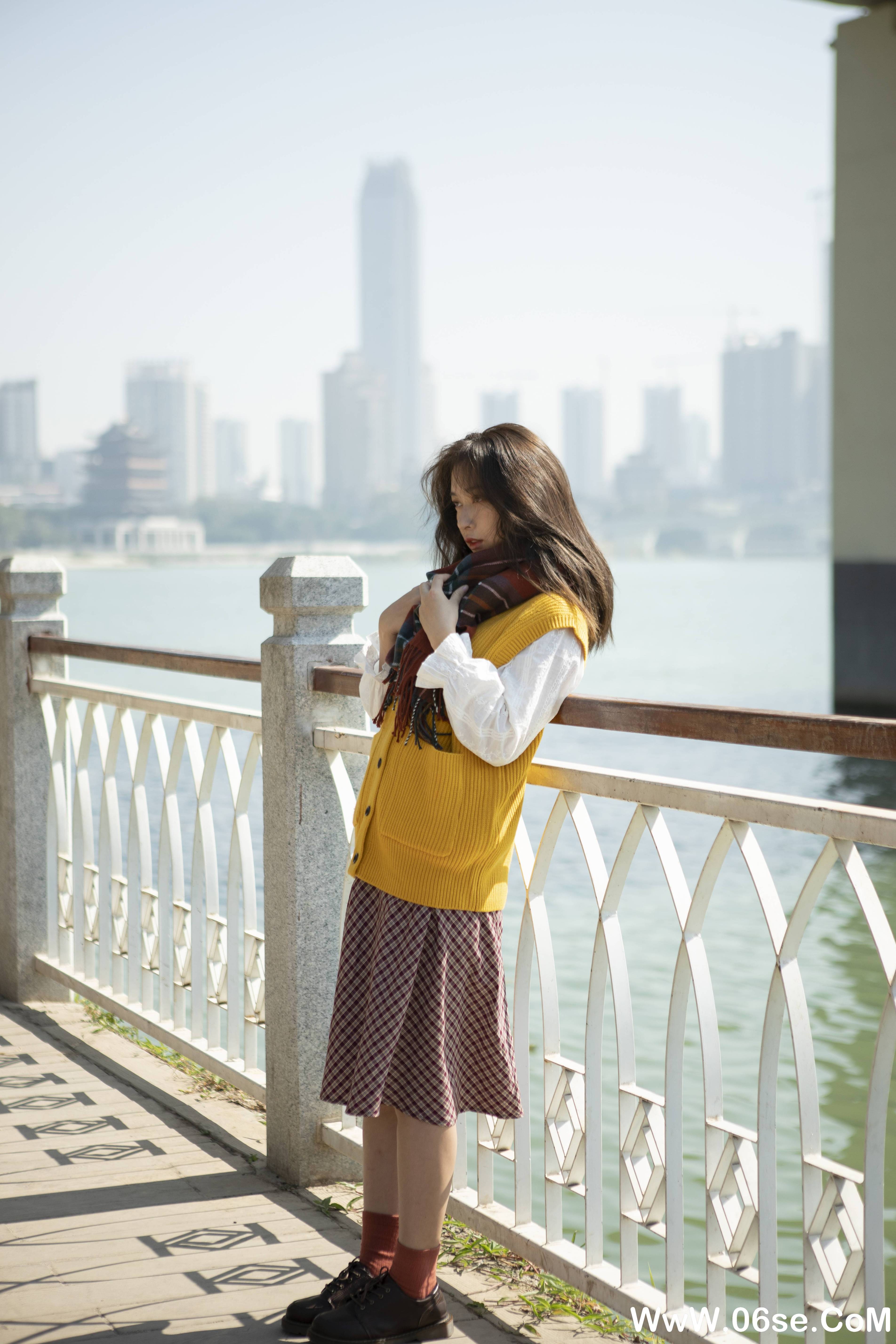 图片[8]-[YITUYU艺图语]2021.12.22 洋紫荆 小鲤[26+1P／351MB]-六色网