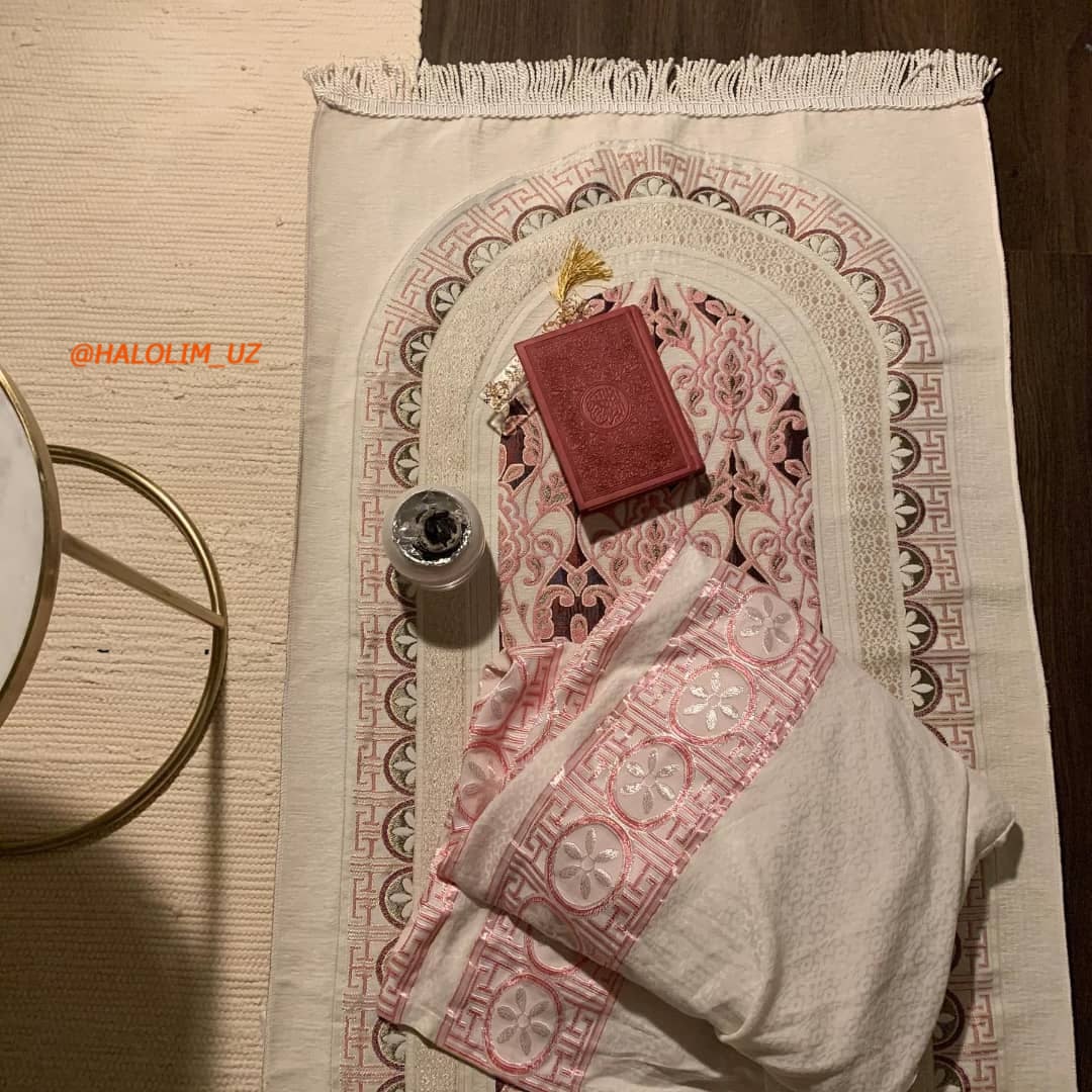 Transseksuallar bir-birini qoplaydi Yalangoch Katya porno rasmlar