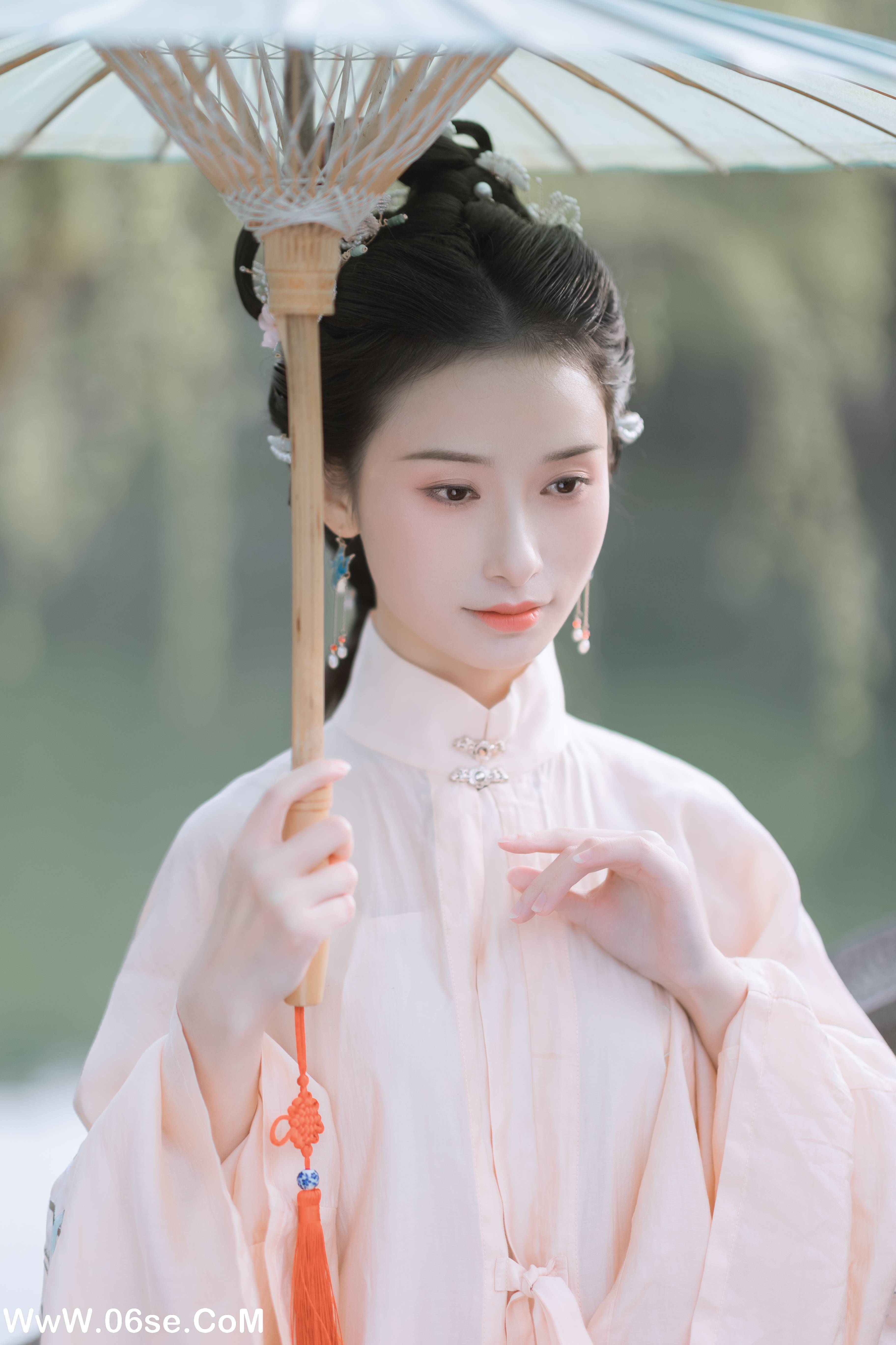 图片[32]-[YITUYU艺图语]2022.06.15 故园春晓 眸小妖[43P-320.94MB]-六色网