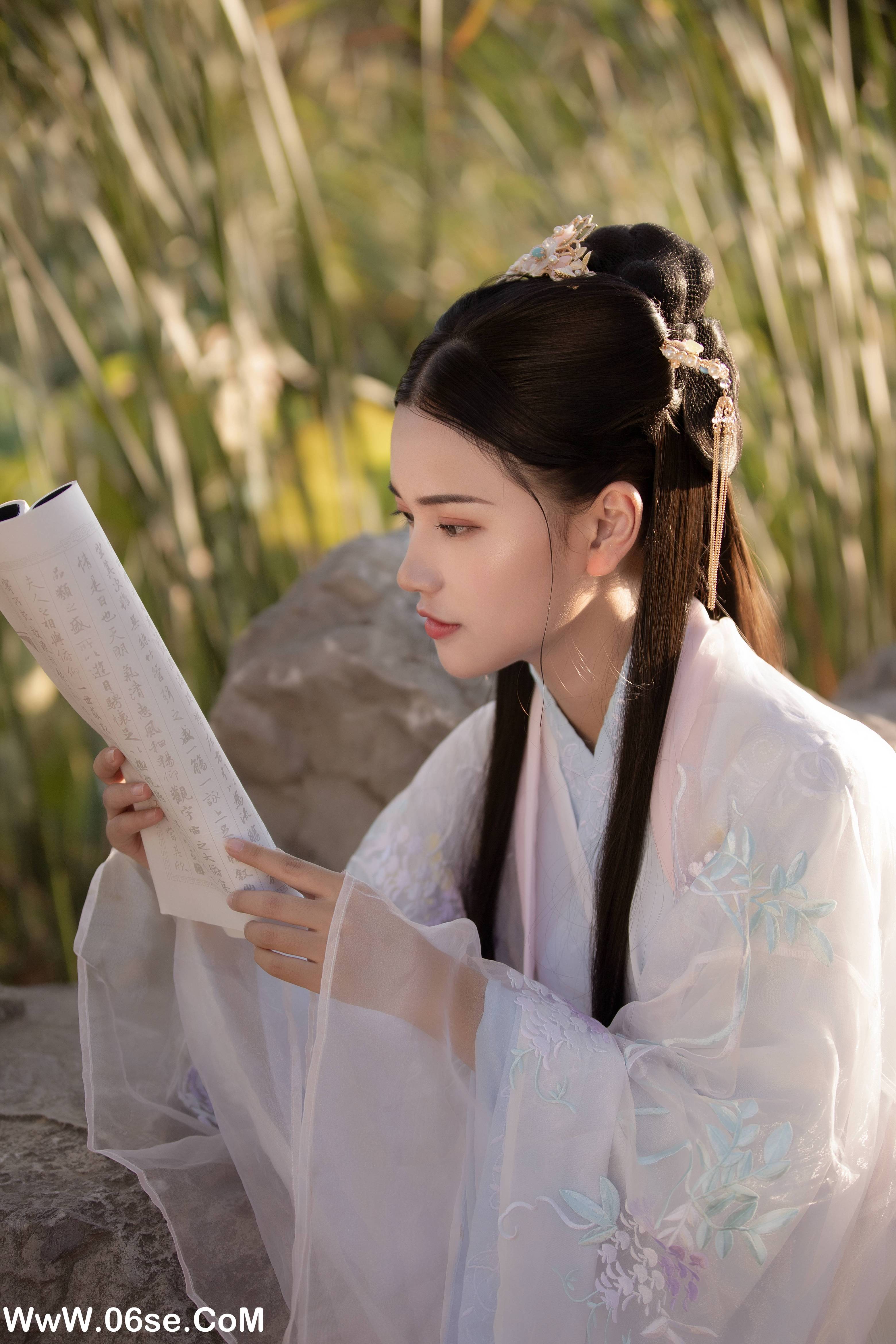 图片[16]-[YITUYU艺图语]2022.09.01 明月可依 甜佳酱[20+1P／285MB]-六色网