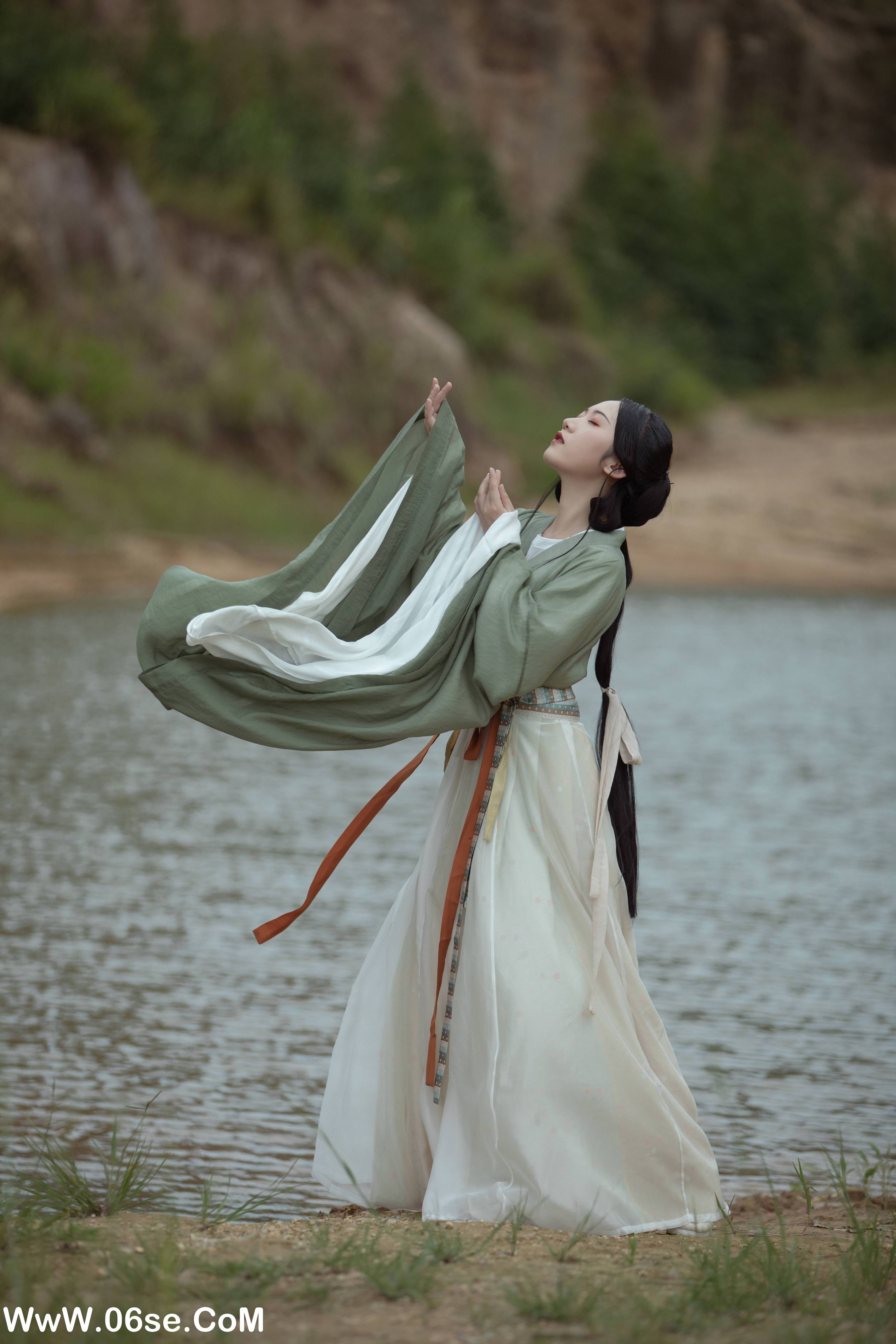 图片[22]-[YITUYU艺图语]2022.11.10 漠北 katycat[25+1P／363MB]-六色网