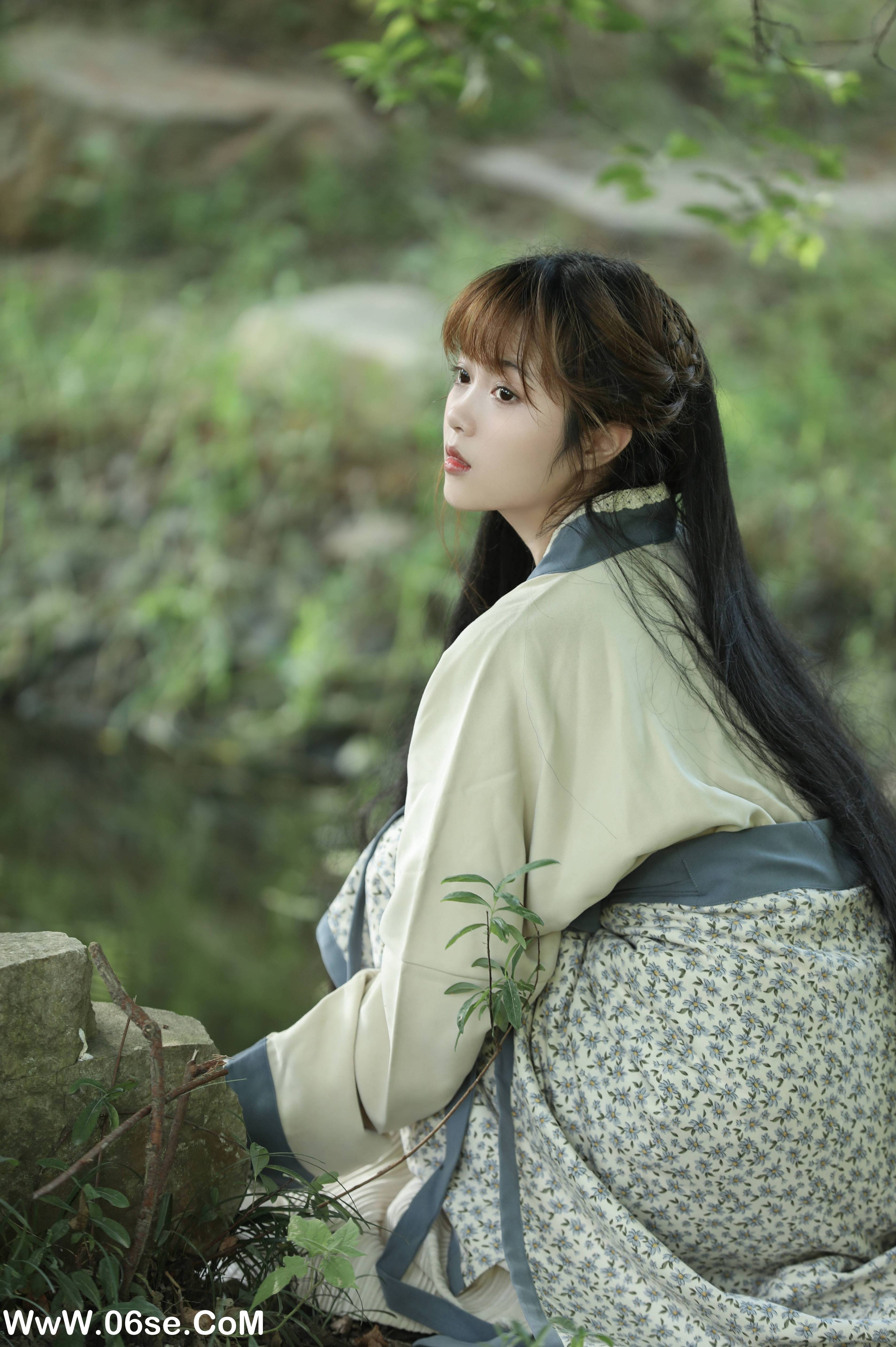 图片[27]-[YITUYU艺图语]2022.09.26 采荷 小薇人儿[37+1P／491MB]-六色网
