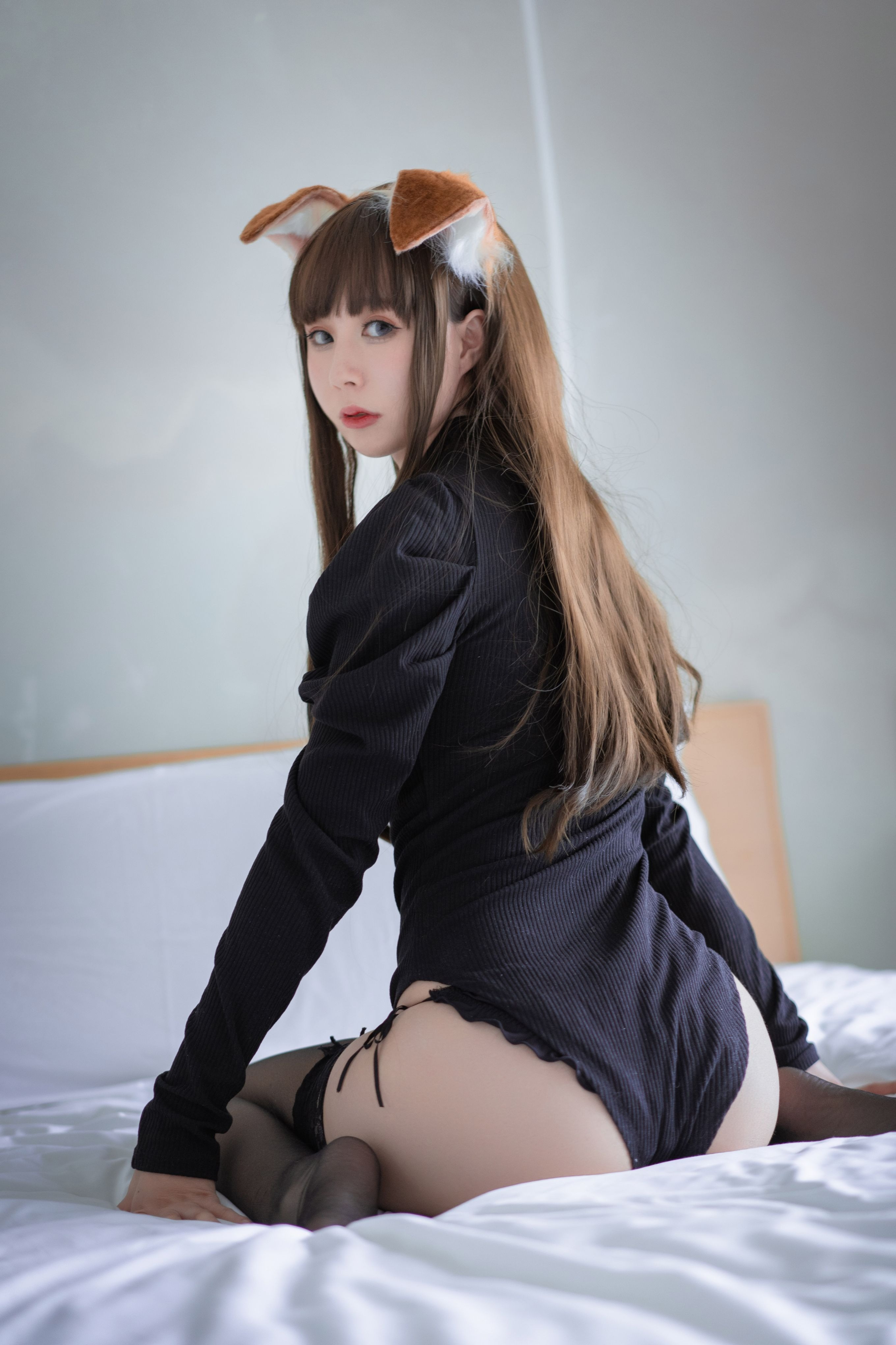 西园寺南歌 - NO.07 折耳犬黑色连体衣 [30P-125MB] 11