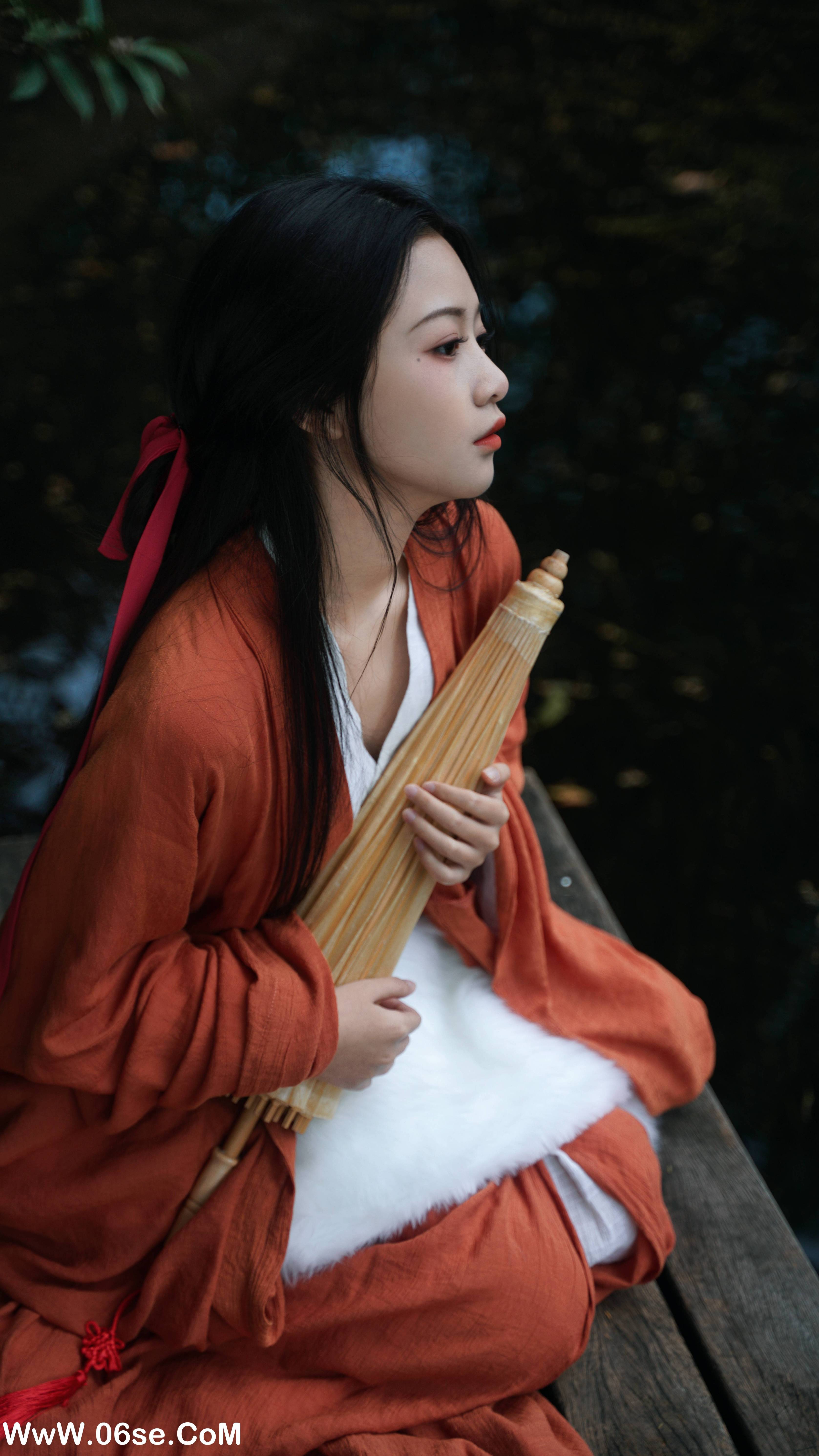 图片[9]-[YITUYU艺图语]2022.12.14 她像月光一样清冷 旺旺小小舒[24+1P／309MB]-六色网