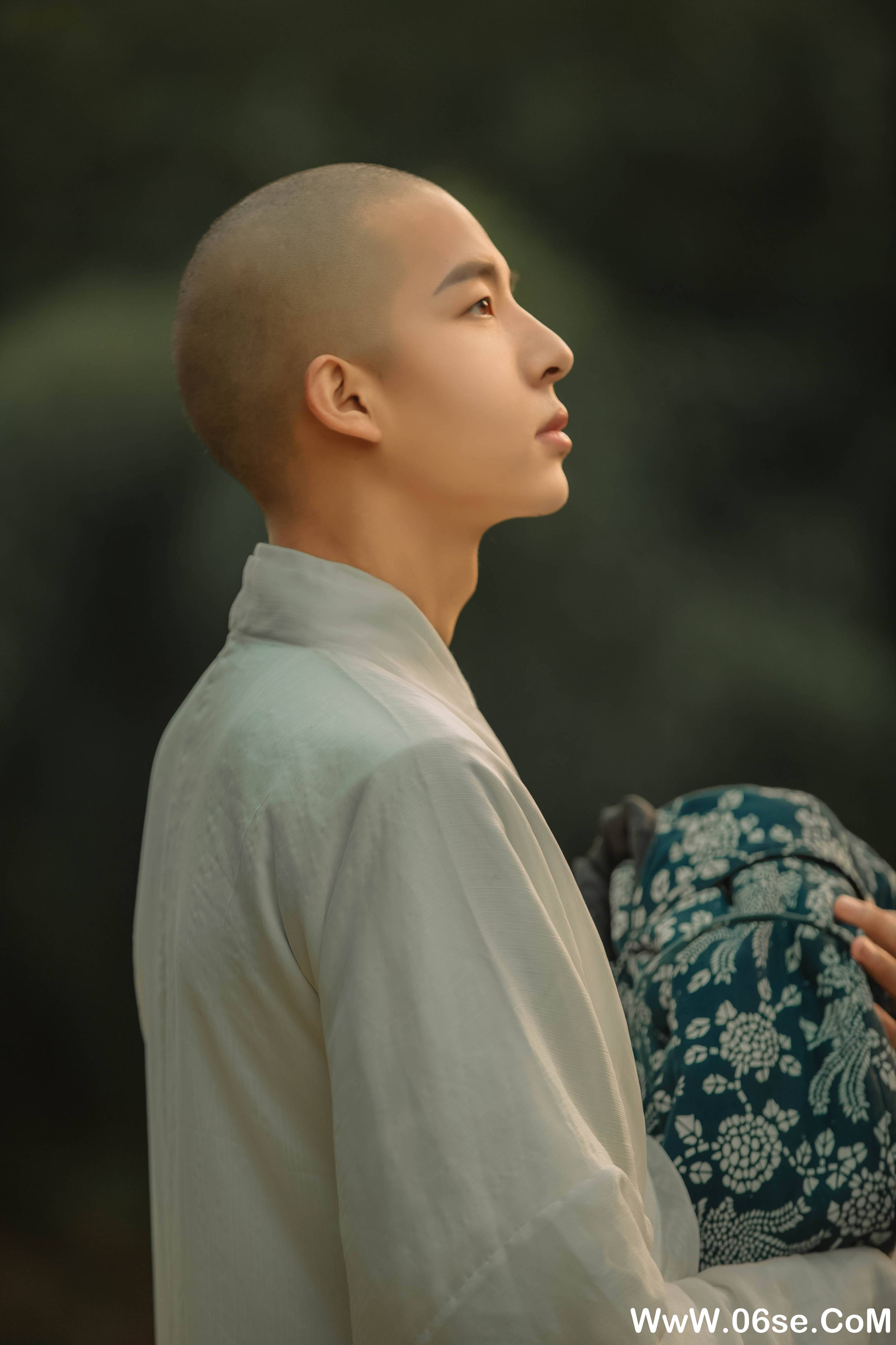 图片[14]-[YITUYU艺图语]2021.10.26 不负 青暮从山[24+1P／170MB]-六色网