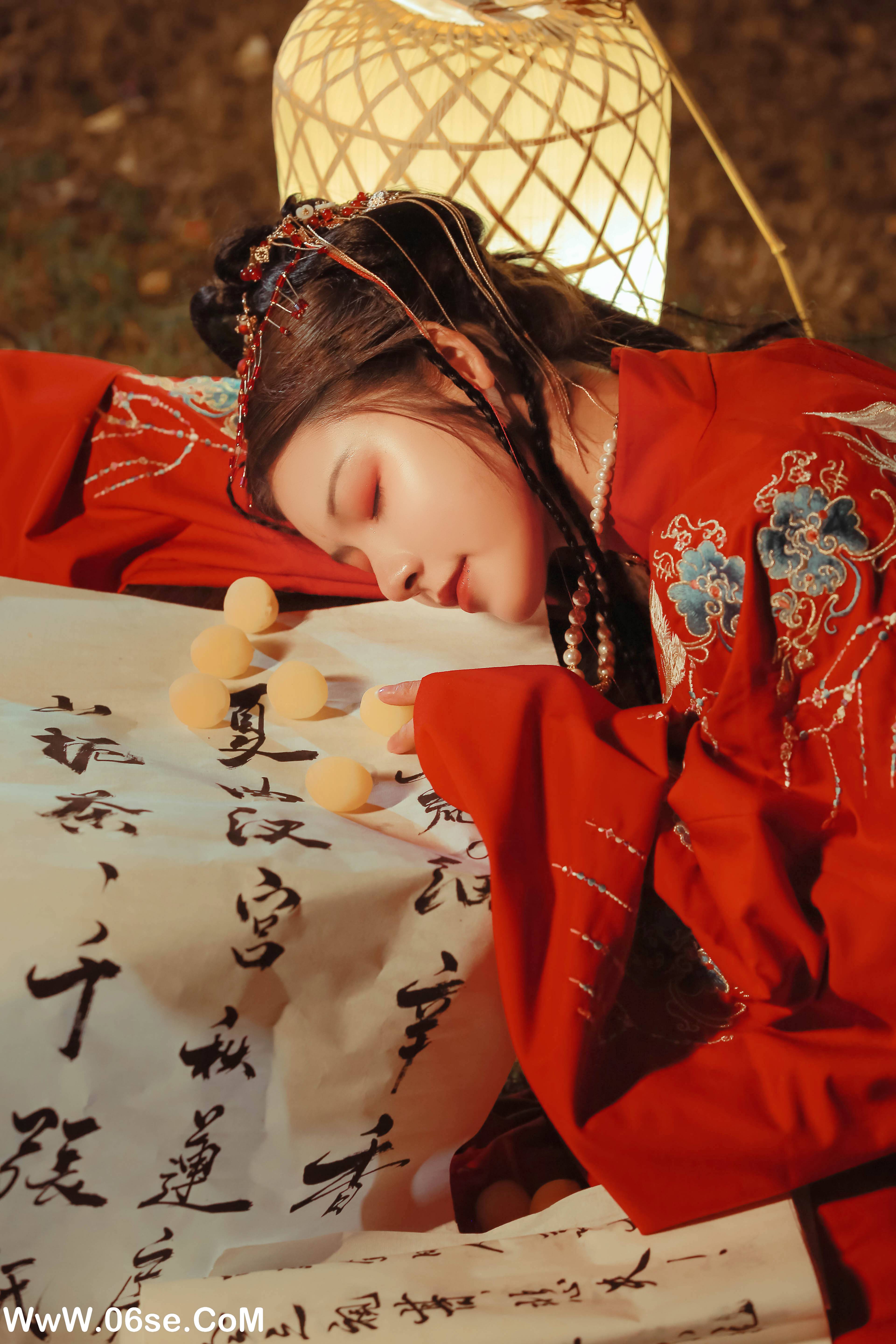 图片[30]-[YITUYU艺图语]2022.11.28 莫将圆相换眉颦 阿里马马掌门人[31+1P／144MB]-六色网