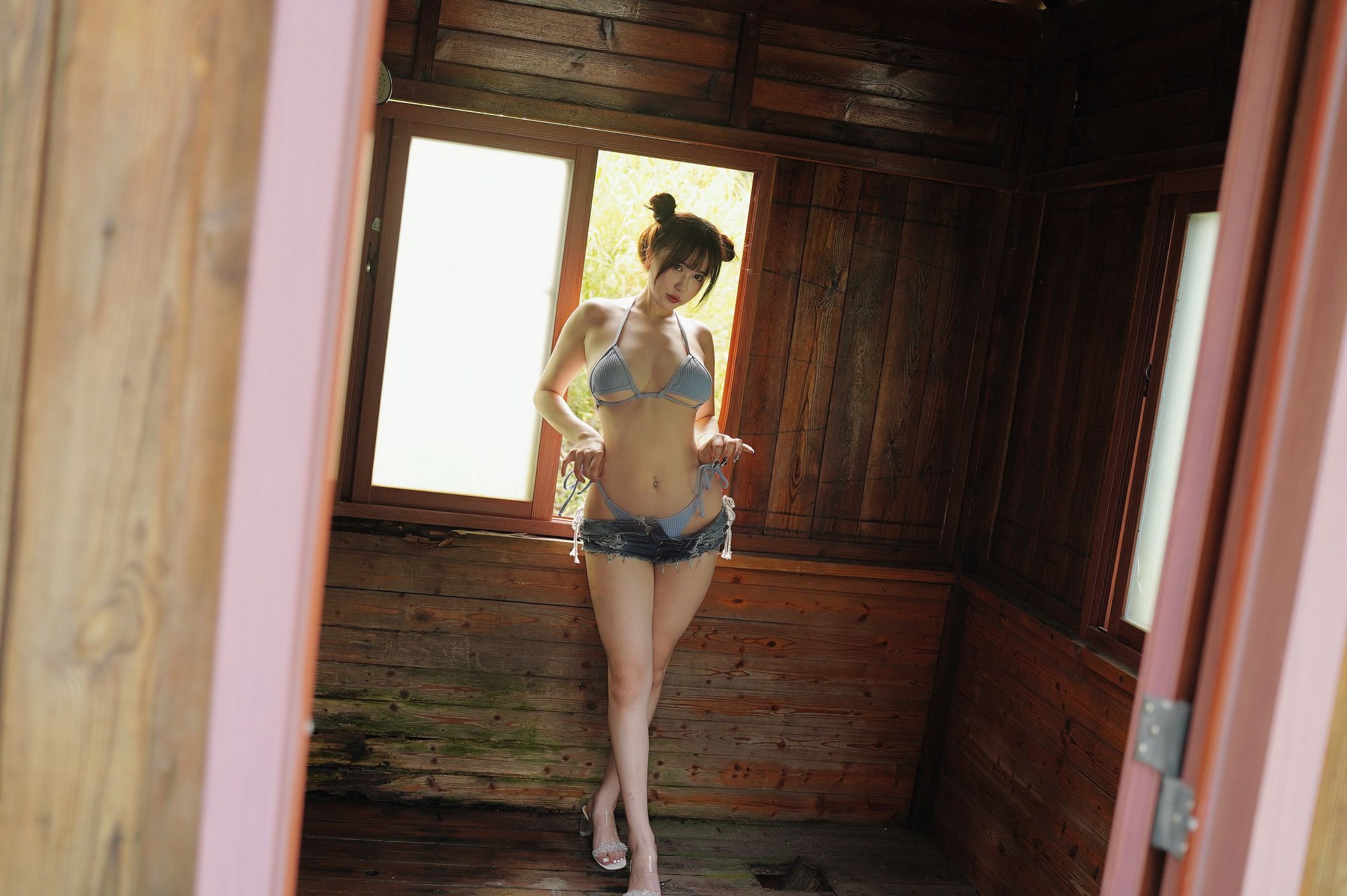 Tina很妖孽呀 蓝色比基尼 [60P1V-428MB] 29