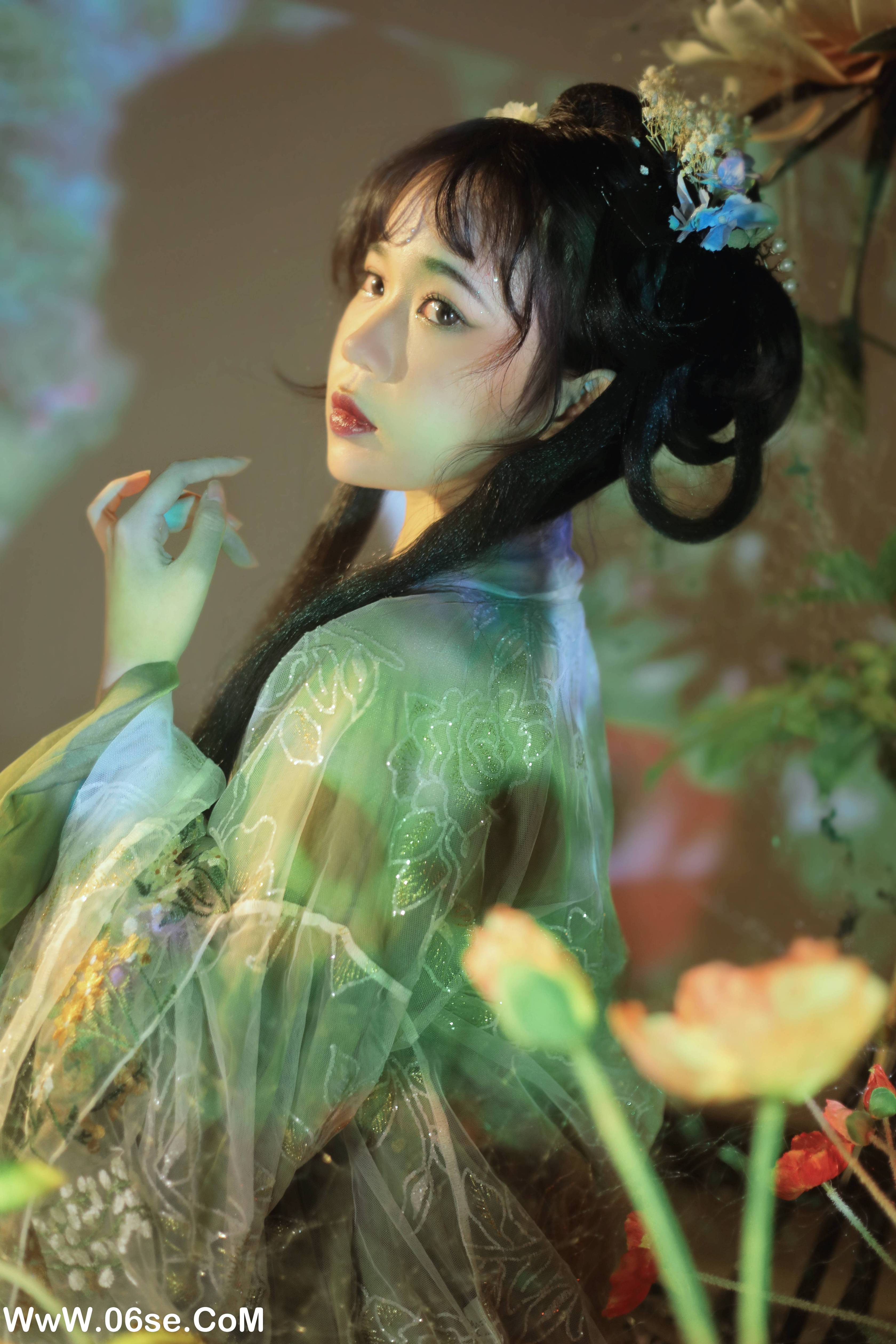 图片[3]-[YITUYU艺图语]2022.08.27 小菌人 一只高高[24P／496MB]-六色网