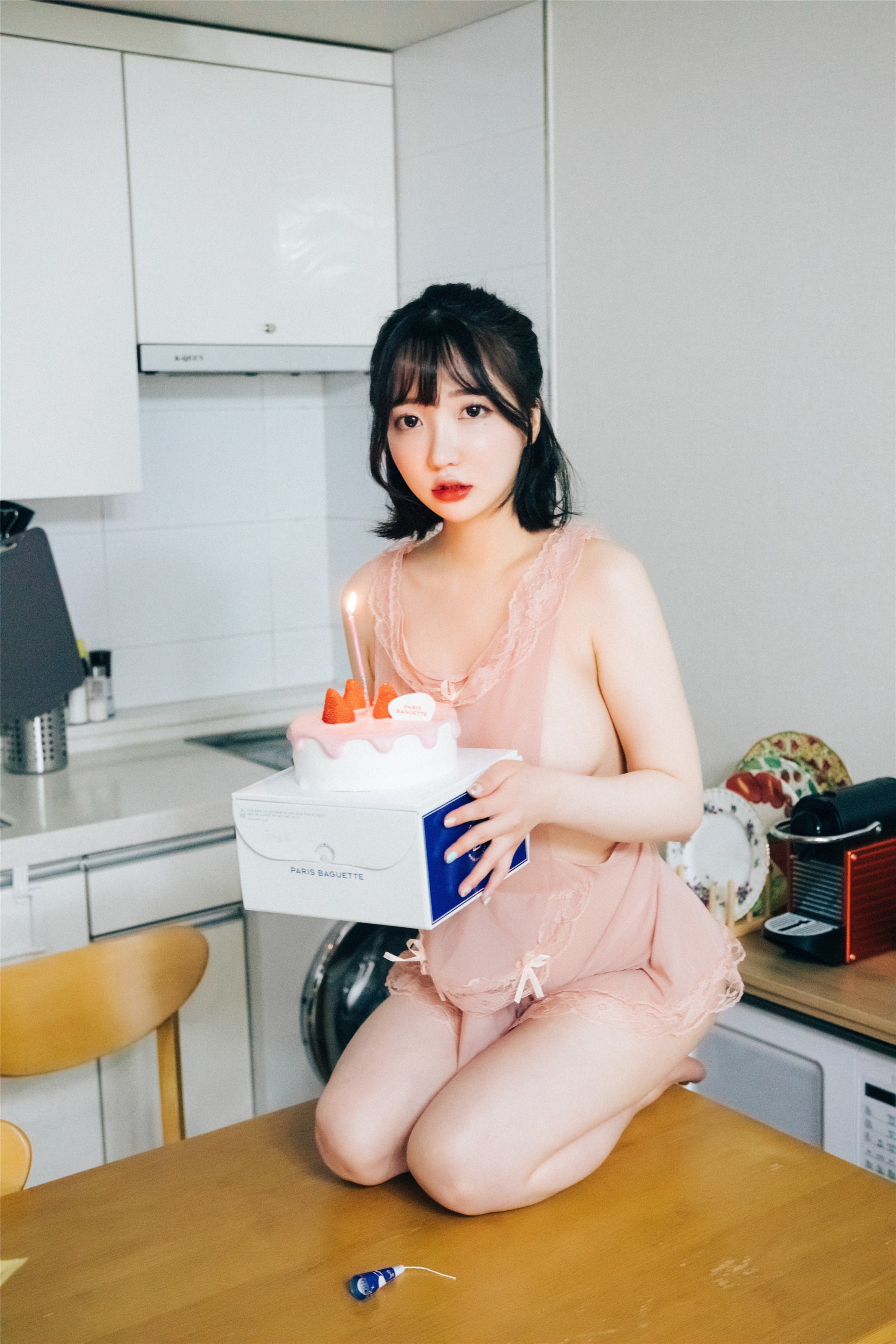 [Loozy] Son Ye-Eun (손예은) - Happy Birthday 132P 62
