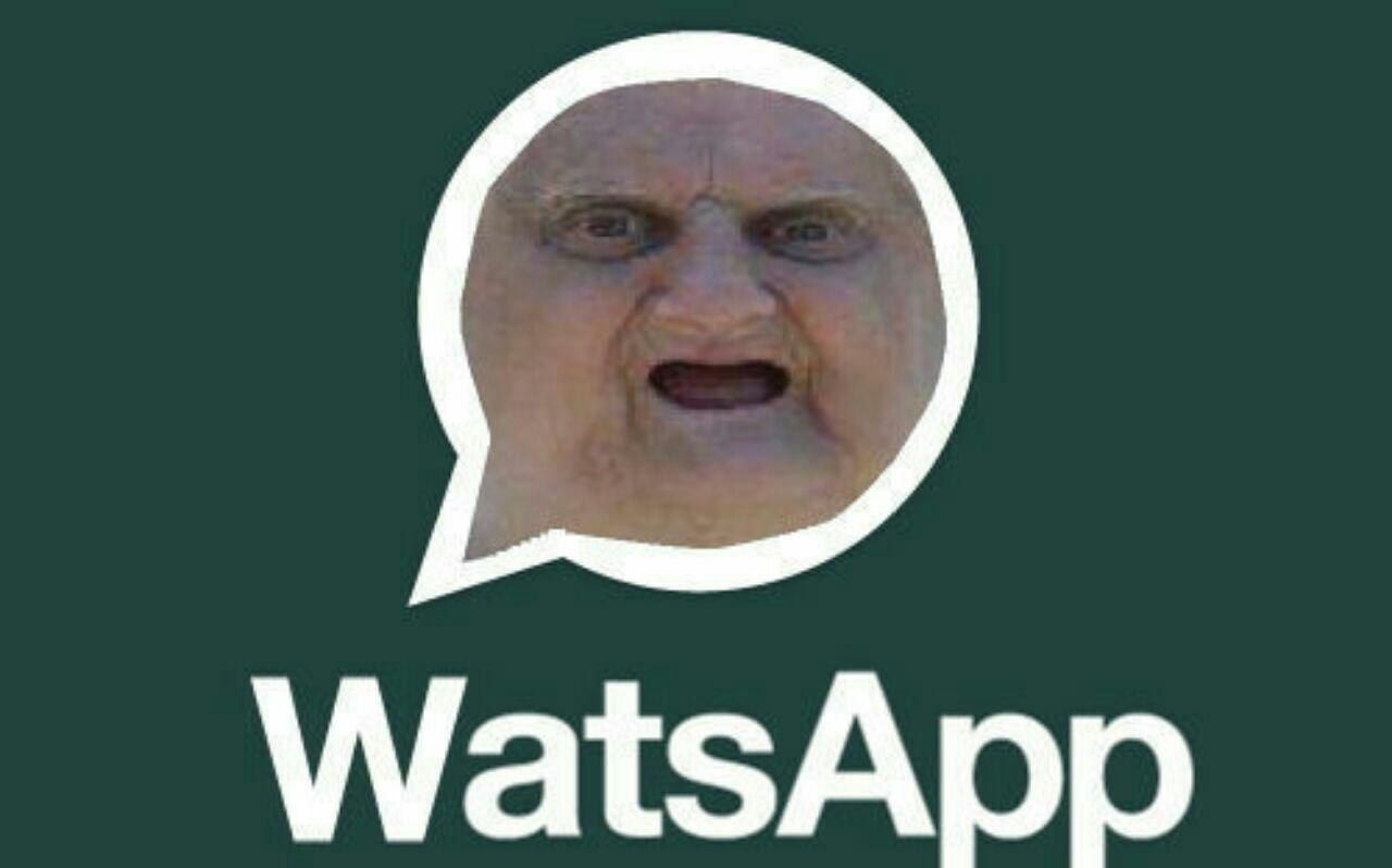 Wat's. WHATSAPP Мем. Мемы для вацап. Wat. Бабушки WHATSAPP.