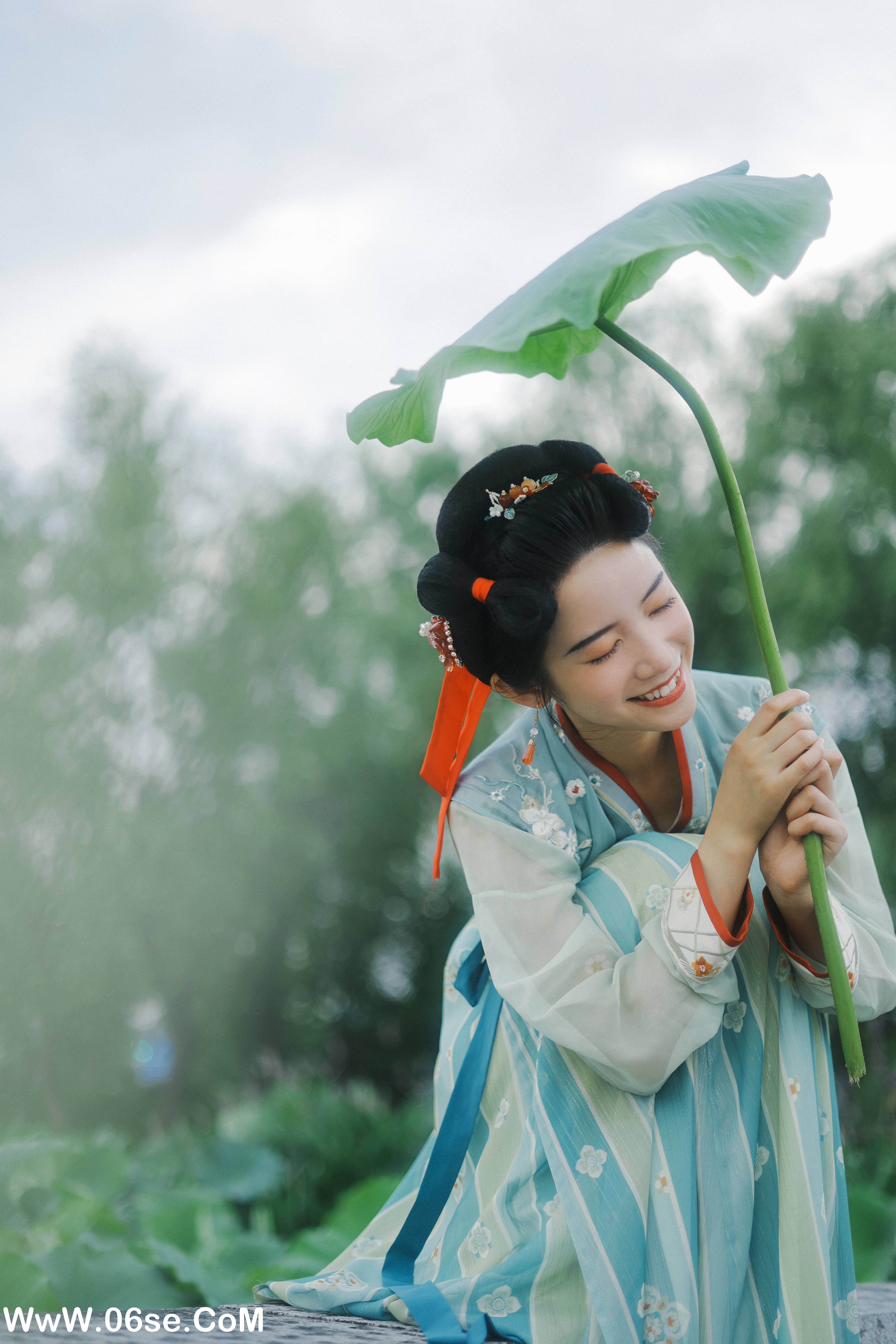 图片[18]-[YITUYU艺图语]2022.07.14 夏荷 一只阿梦崽[38+1P／294MB]-六色网