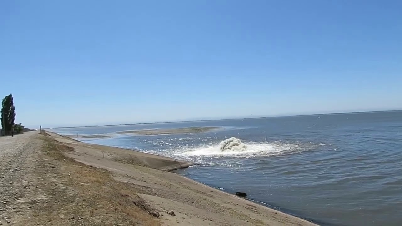 Крюковское водохранилище краснодарского края. Варнавинское водохранилище Крымск. Крымский район Варнавинское водохранилище. Водохранилище в Крымске Краснодарского края. Крымск Варнавинское водохранилище 2020.