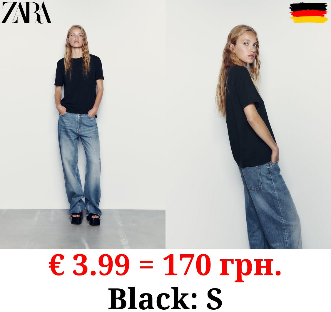 BASIC T-SHIRT
