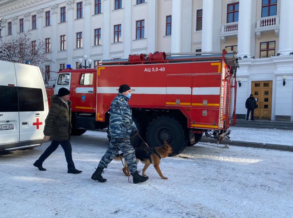 Эвакуирована мэрия Хабаровска