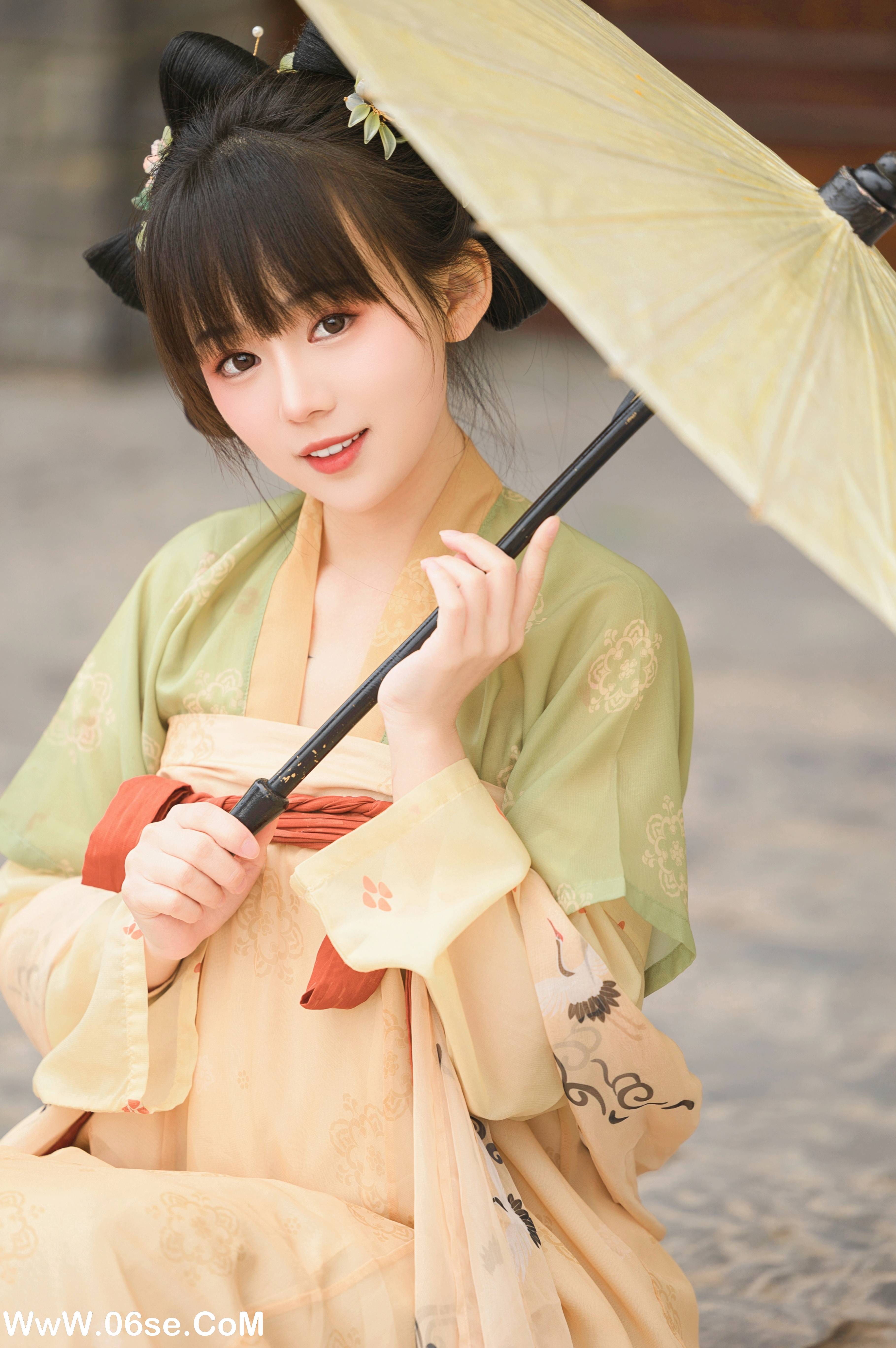 图片[4]-[YITUYU艺图语]2022.07.19 却把青梅嗅 七弦[36+1P／307MB]-六色网