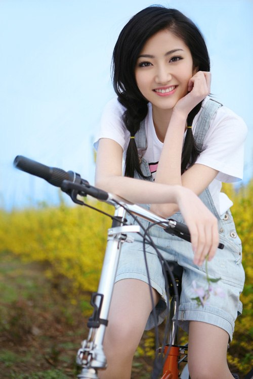 [Image: 44264be39b398039b0967.jpg]