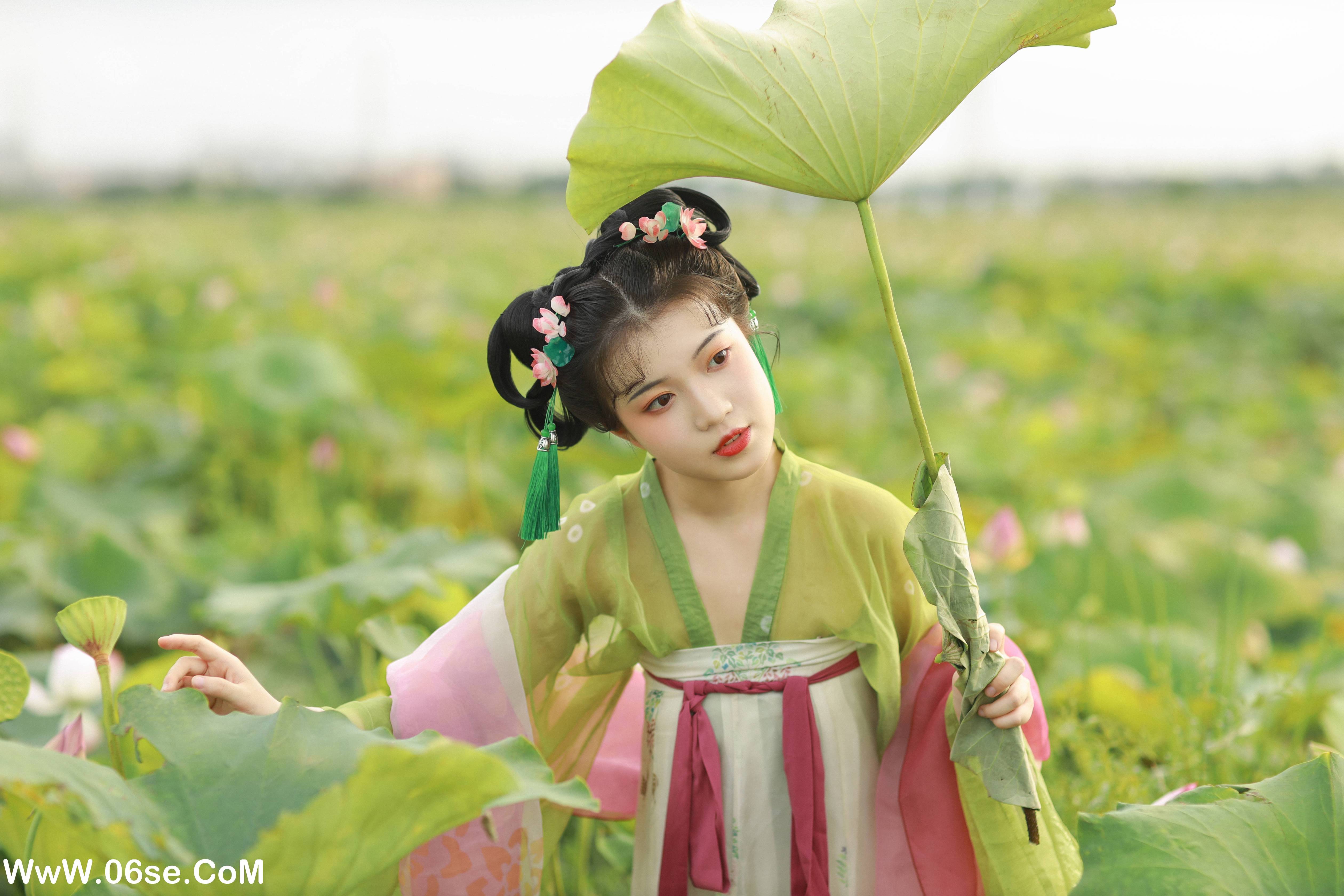 图片[6]-[YITUYU艺图语]2022.08.03 荷花少女 我超白_[29+1P／241MB]-六色网