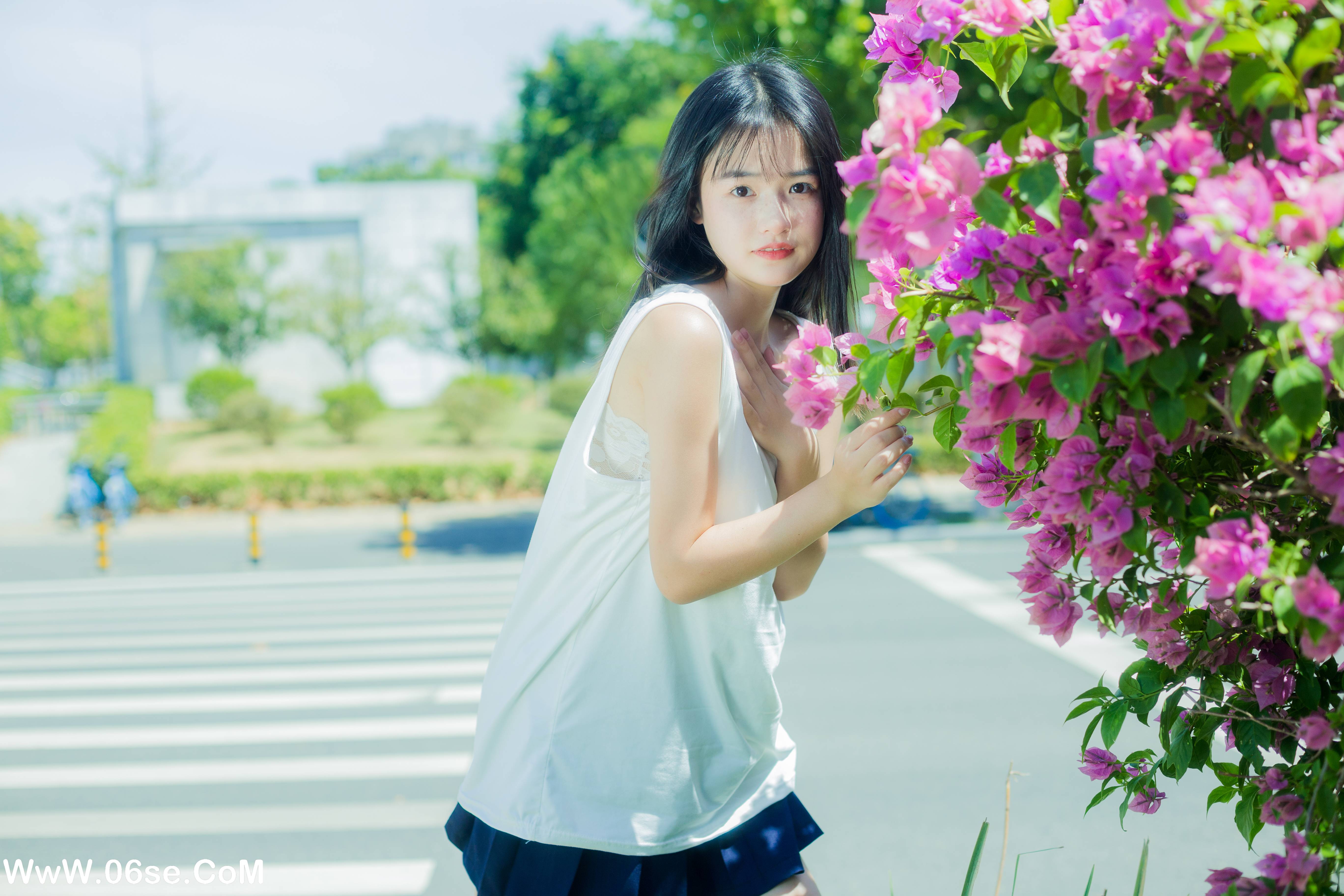 图片[18]-[YITUYU艺图语]2022.09.30 街心三角梅 小怡妹妹cute[33+1P／362MB]-六色网