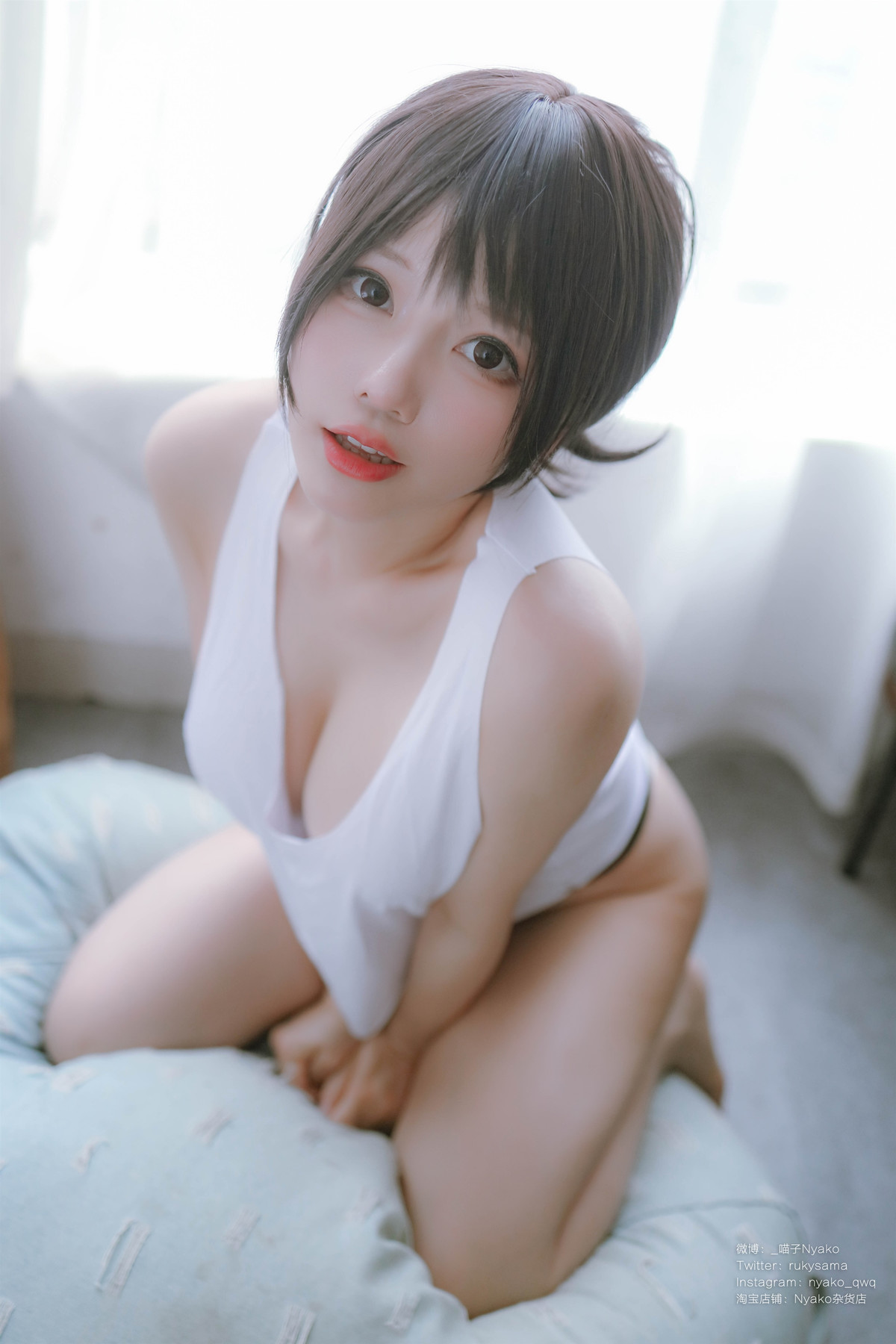 Cosplay Nyako喵子 隣 姉 背心 31