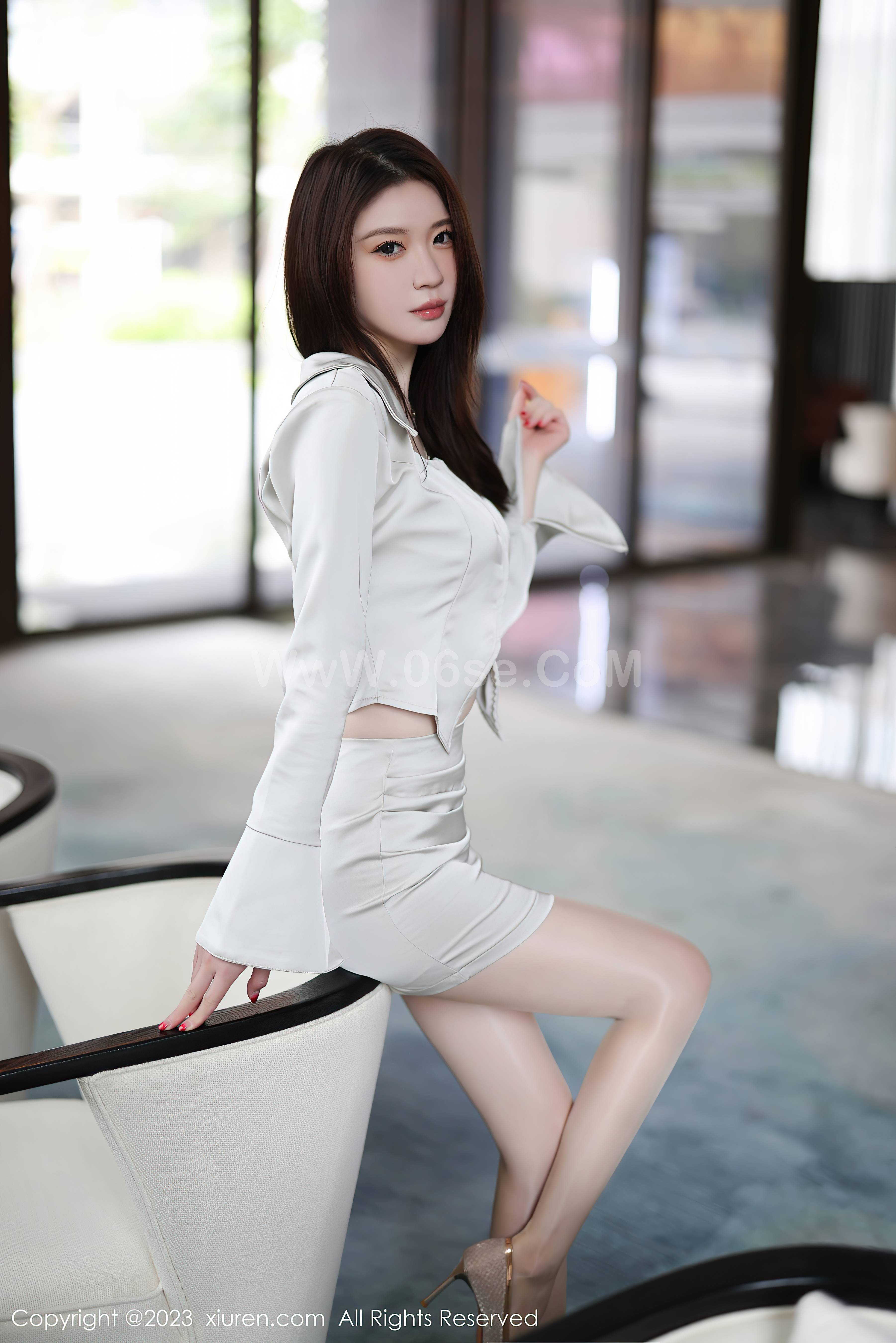 图片[2]-[Xiuren秀人网]2023.11.23 NO.7709 梦心玥[88+1P／654MB]-六色网