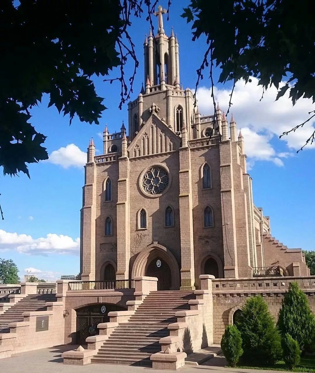 католический храм в ташкенте