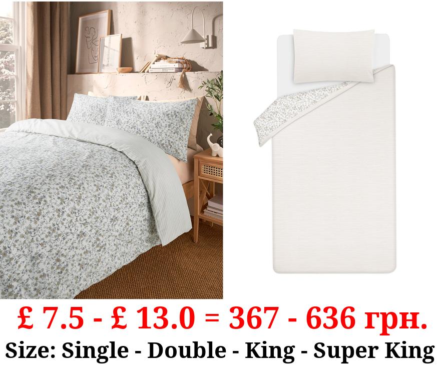 White Ditsy Trailing Floral Duvet Set