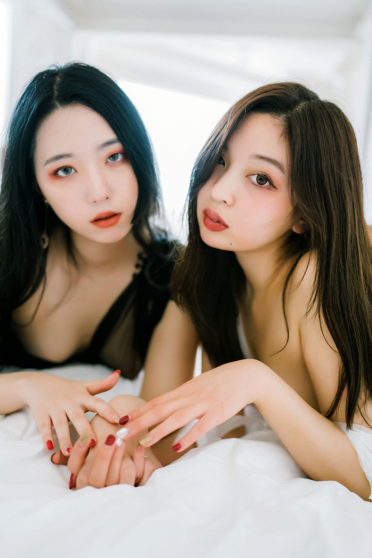 Mona (모나) vs Dame (담) - Relationship - Moon Night Snap - Uncensored 56