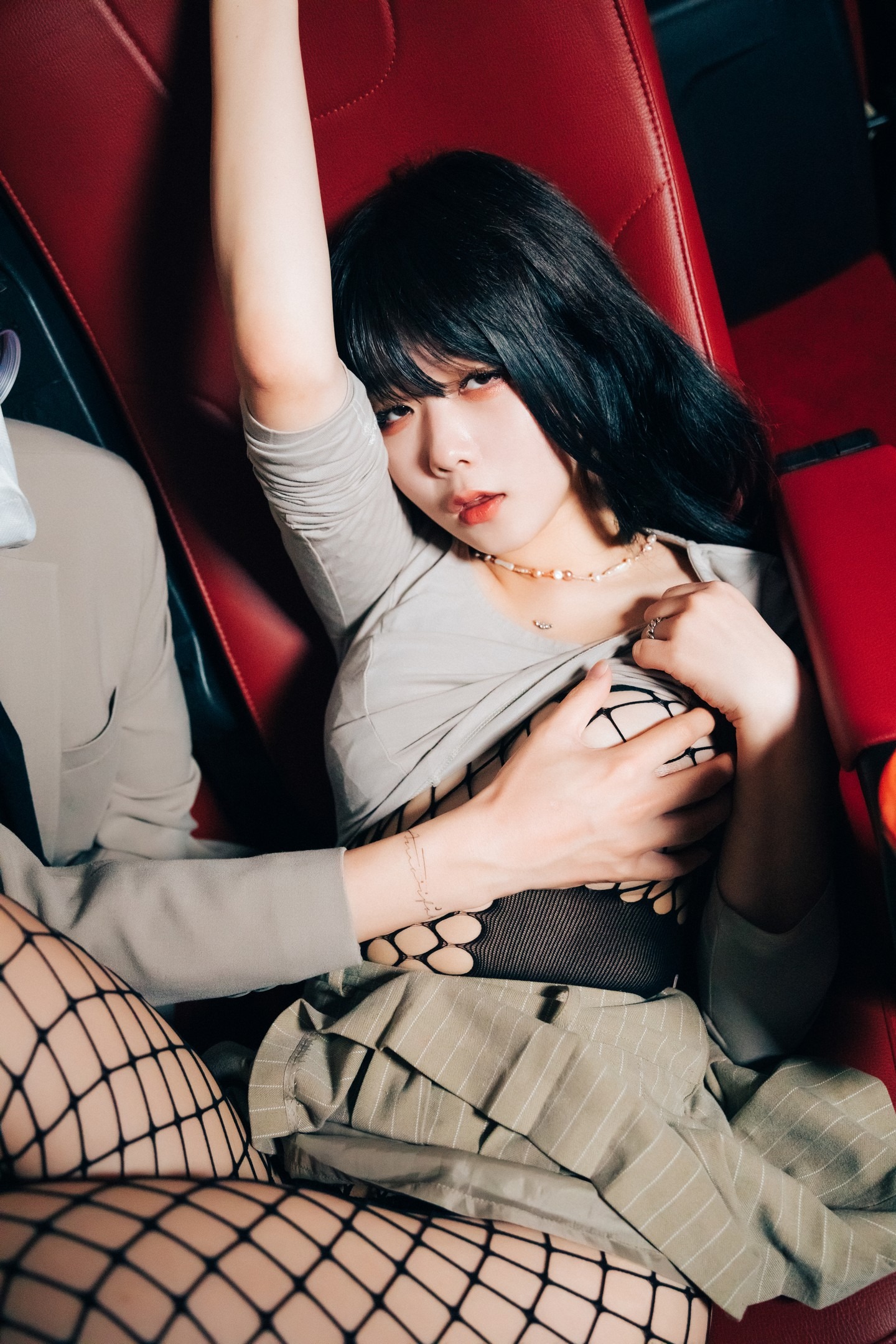 [LOOZY] Zia - xxx in the theater S.Ver 87