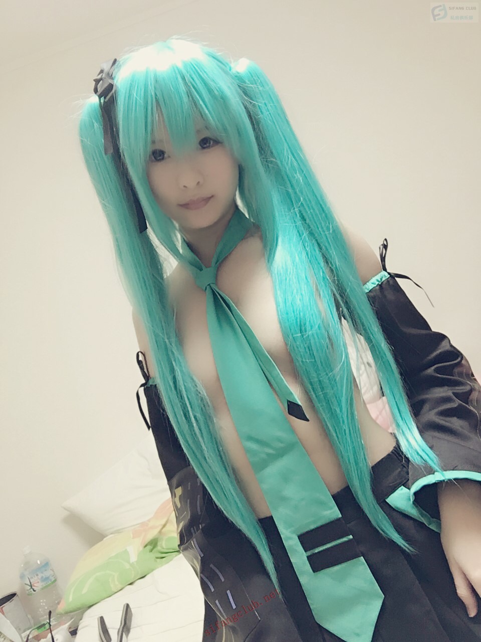 习呆呆-初音[29P2V] 10