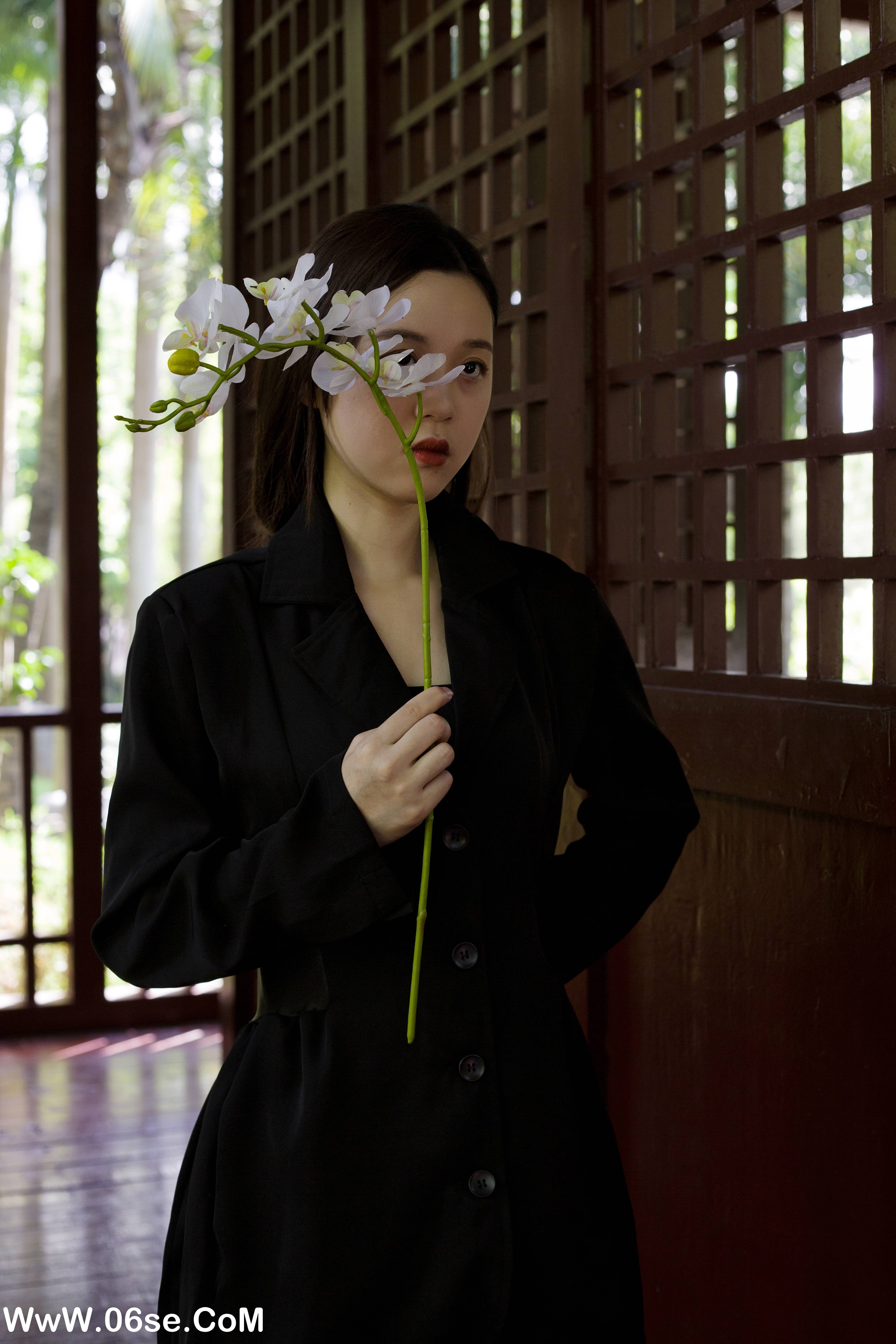 图片[14]-[YITUYU艺图语]2022.10.17 游园 SouyuLam[30+1P／309MB]-六色网