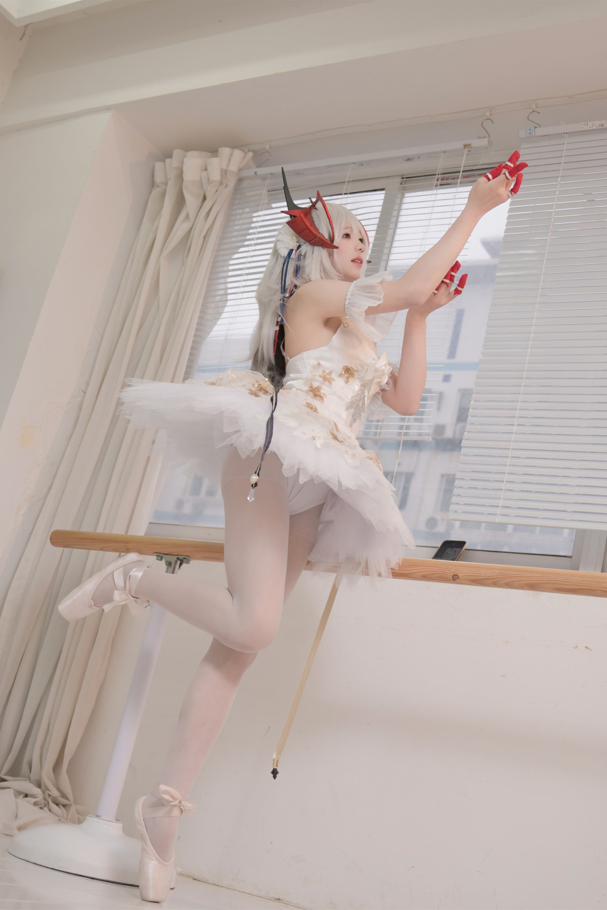Cosplay 咬一口兔娘 天鹅之舞 3