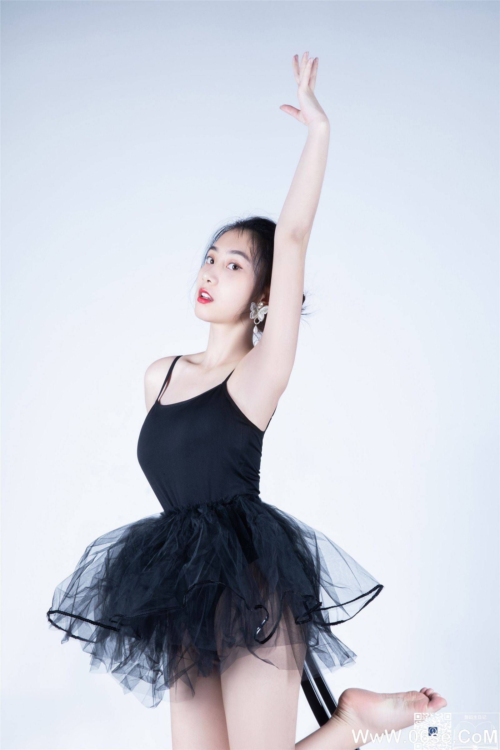 图片[19]-[GALLI嘉丽] 舞蹈生日记 019 – 唐可-六色网