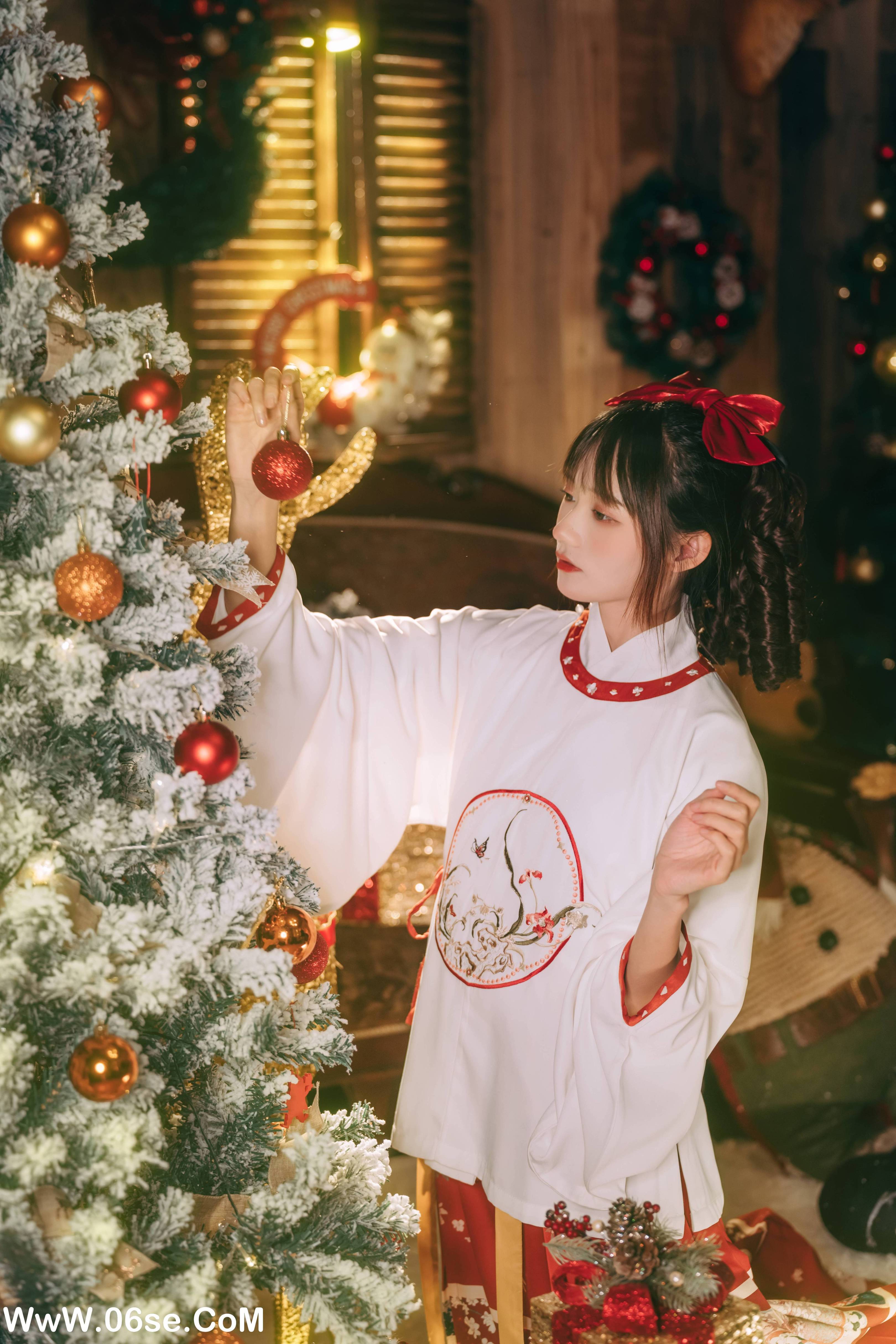 图片[6]-[YITUYU艺图语]2022.12.27 汉洋折衷的圣诞 兔子Zzz不吃胡萝卜[28+1P／194MB]-六色网