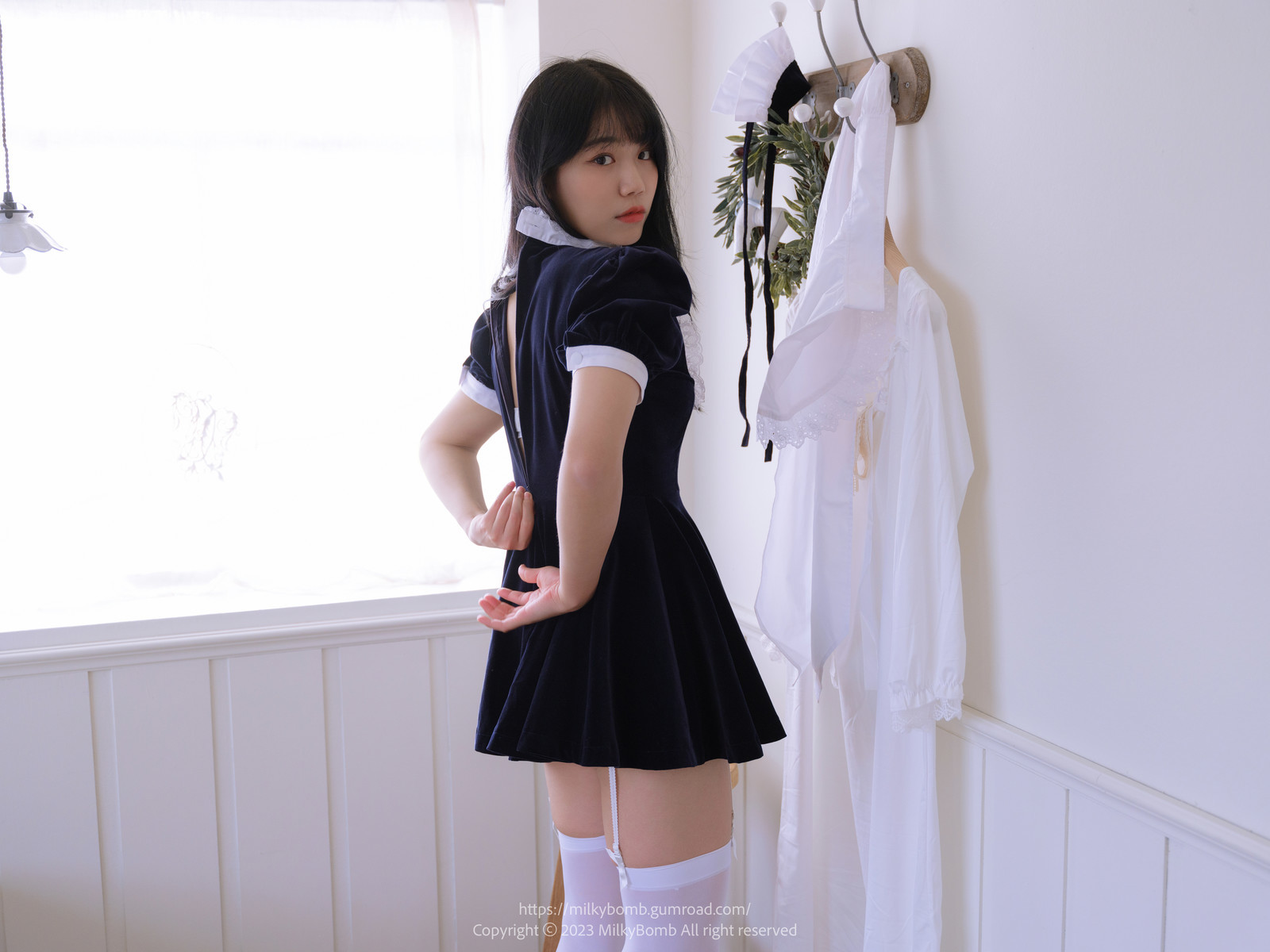 Yui 유이, [MilkyBomb] Maid Set.01 57