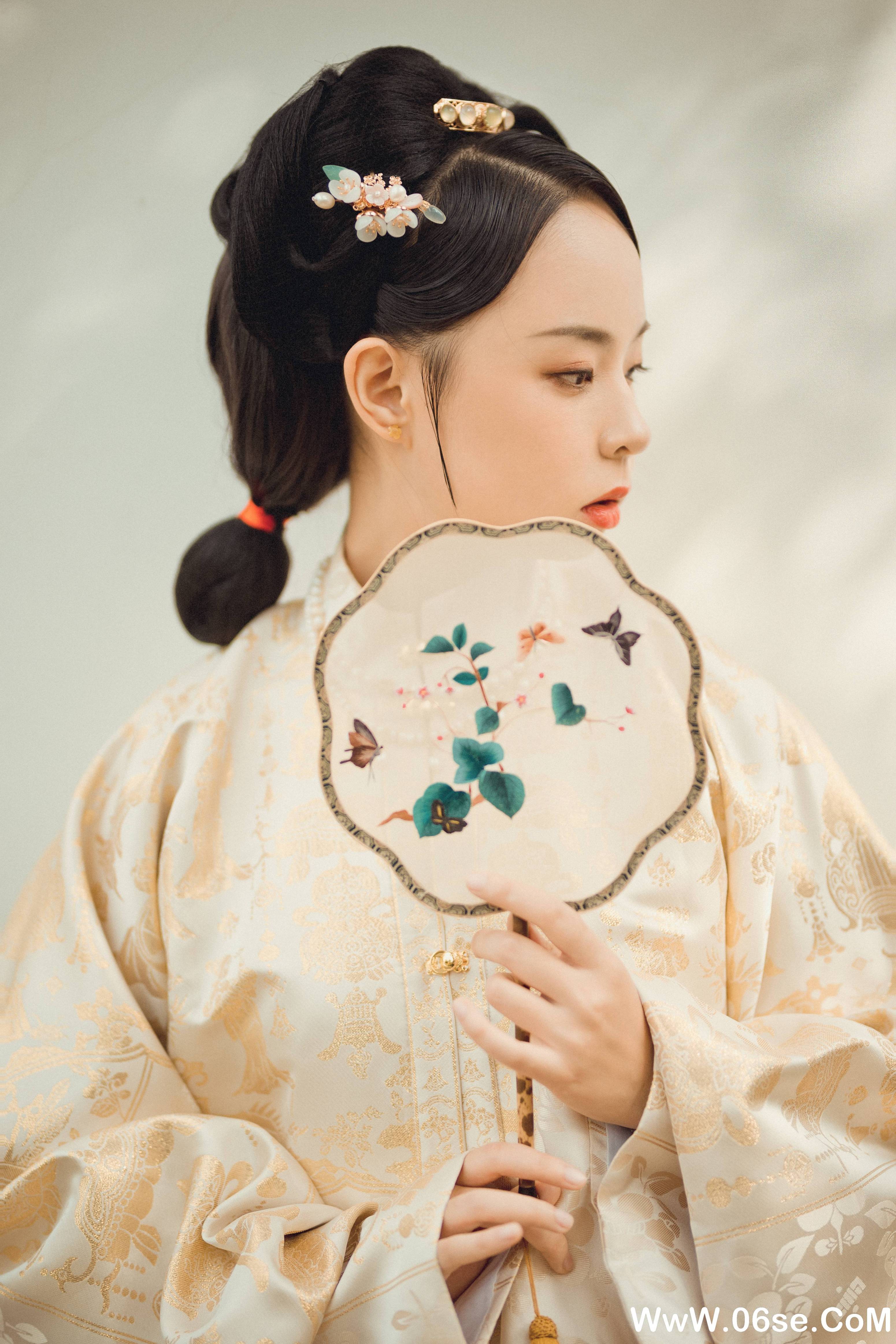图片[26]-[YITUYU艺图语]2021.09.03 寻枫 冯友薇[28+1P／389MB]-六色网