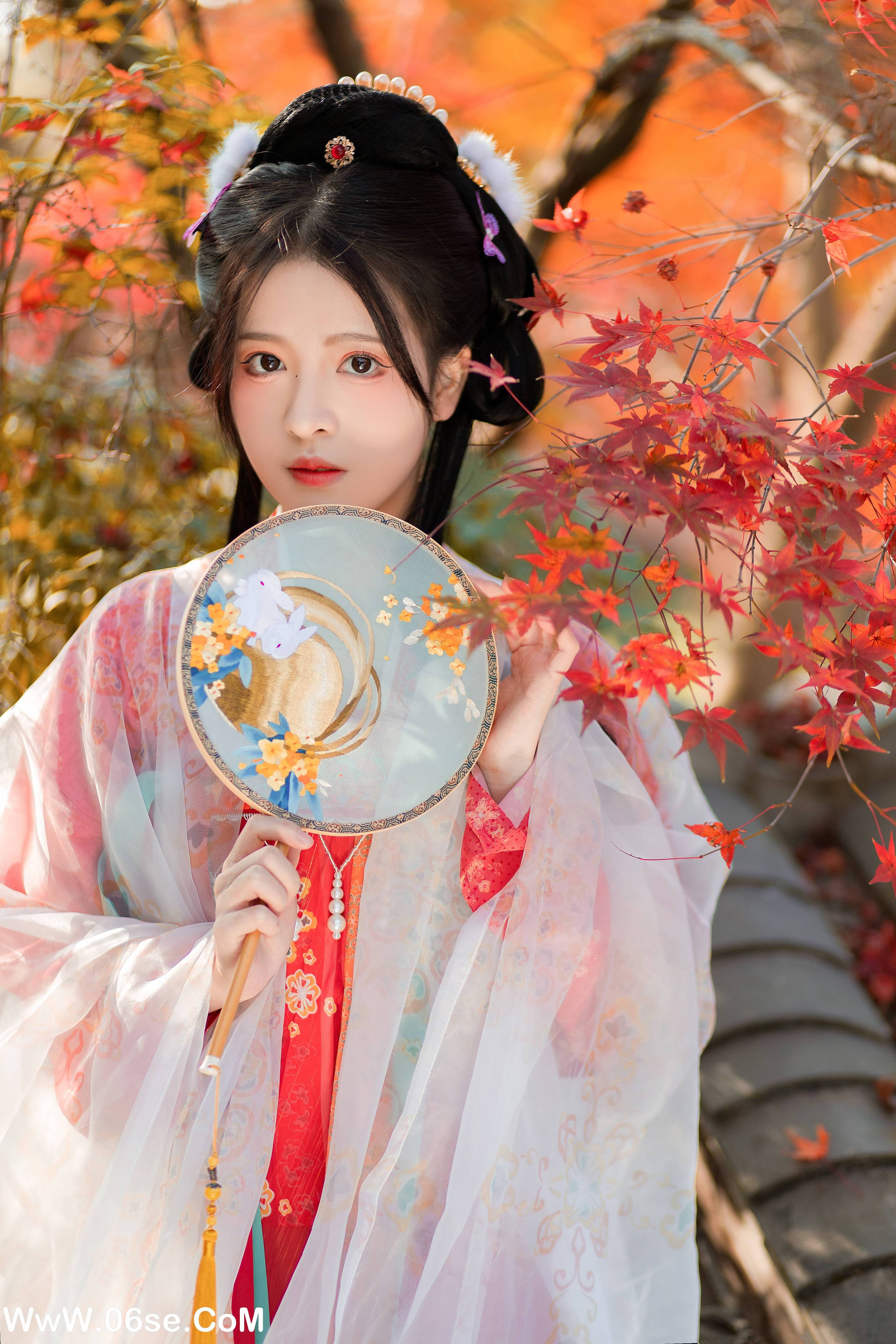 图片[32]-[YITUYU艺图语]2022.01.24 枫林晚 柚子[31+1P／408MB]-六色网