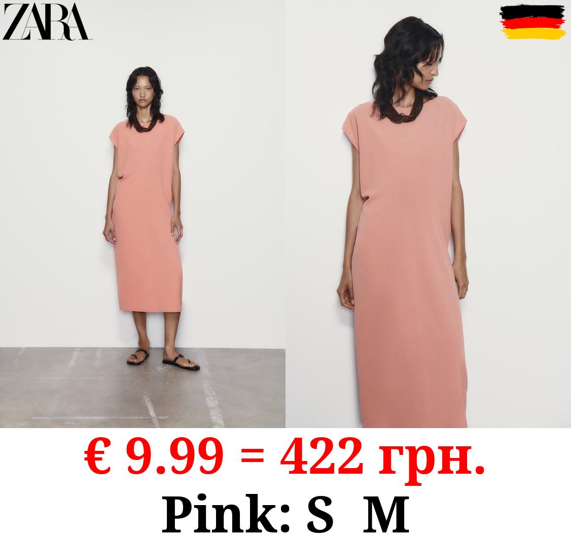 MINIMALIST T-SHIRT DRESS