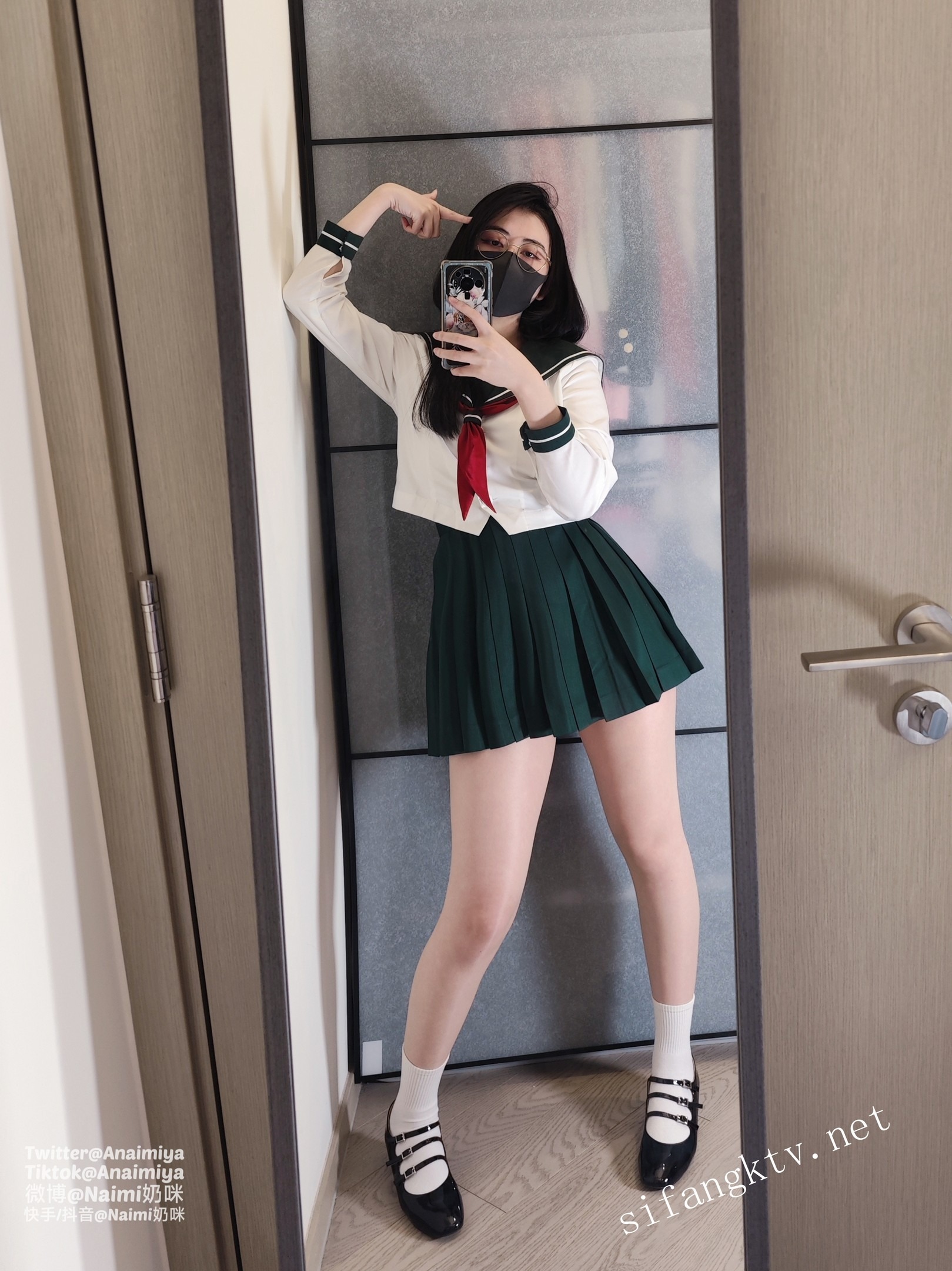 奶咪 戈薇学生服 8