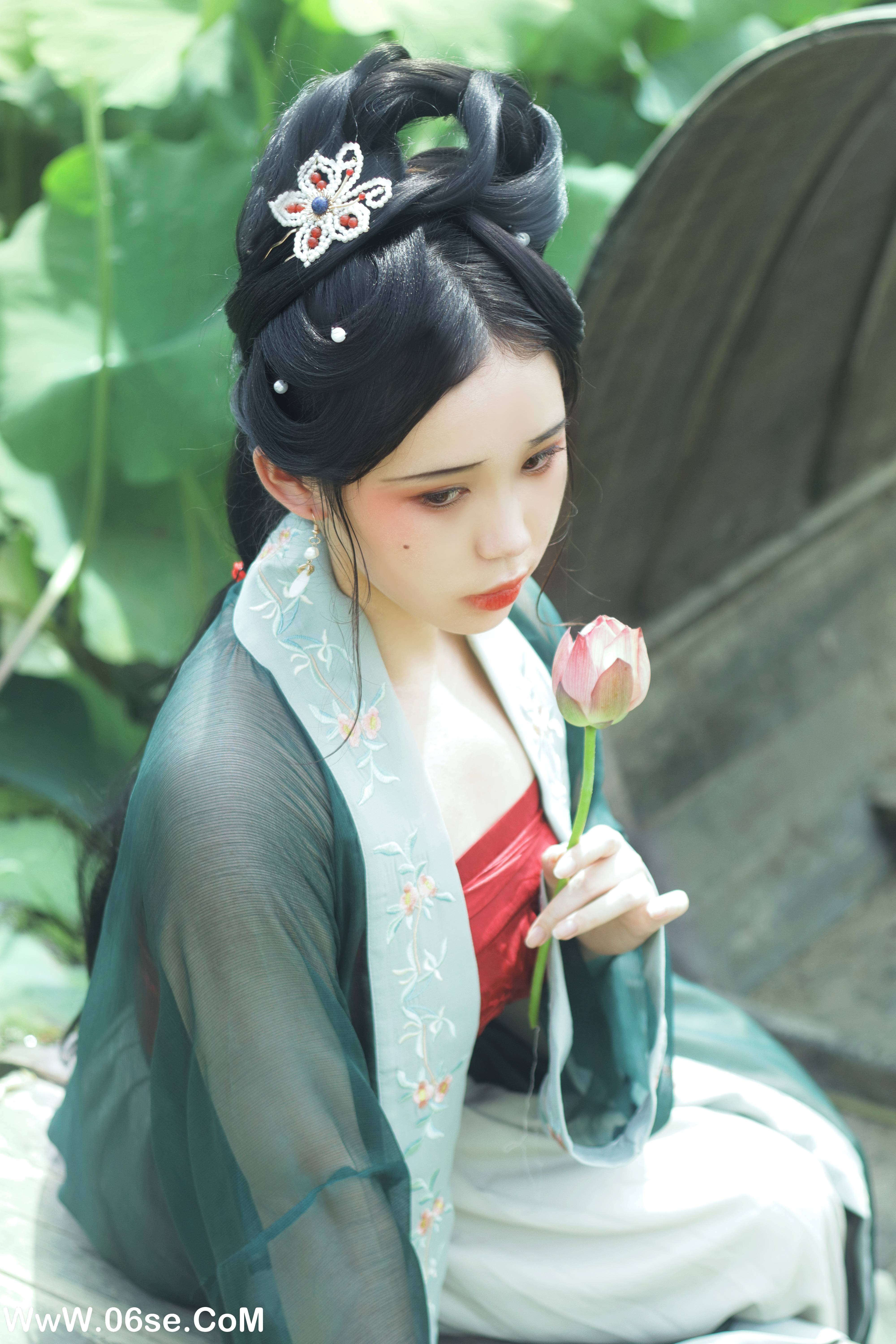 图片[15]-[YITUYU艺图语]2022.08.21 采莲曲 一只高高[26+1P／288MB]-六色网
