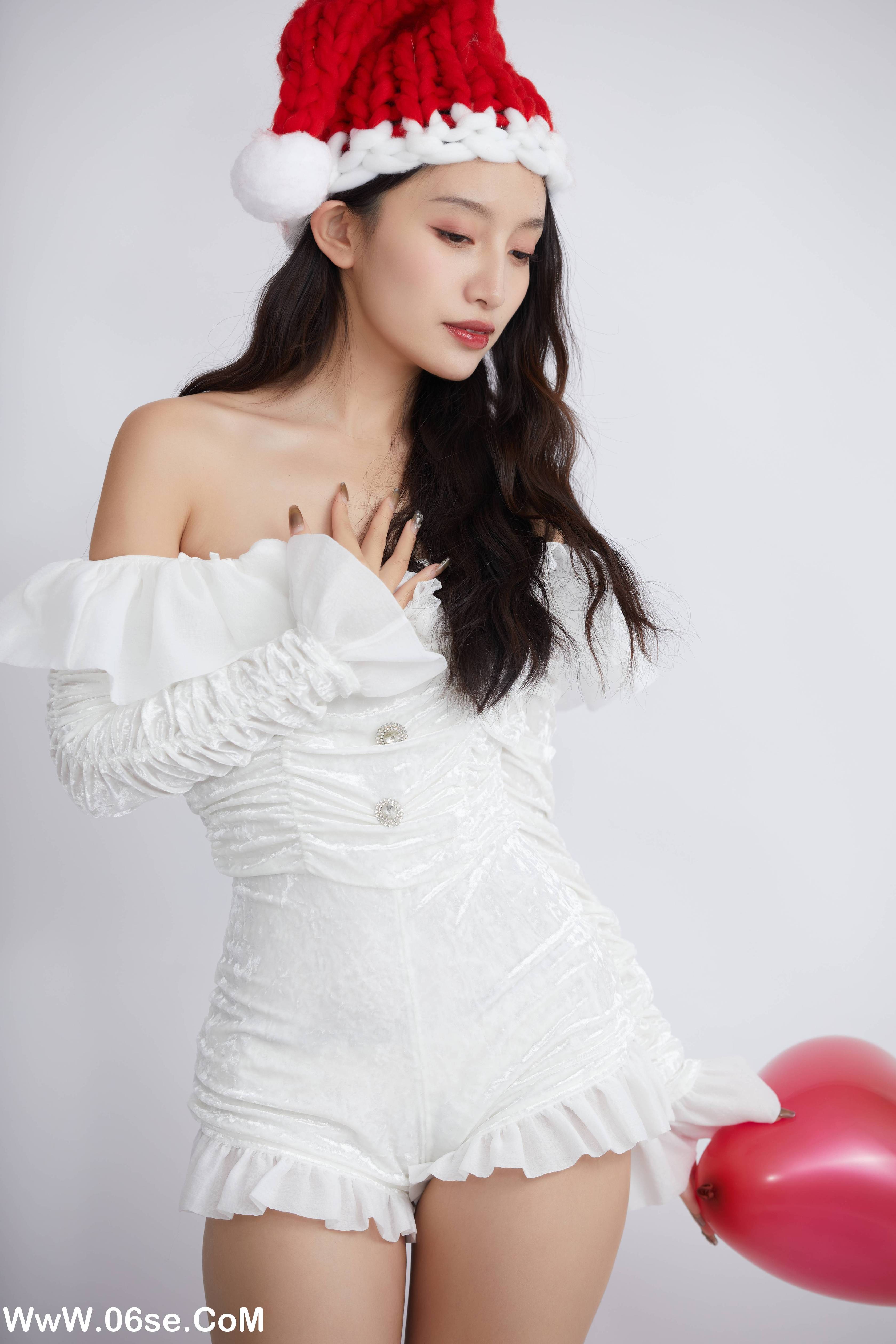 图片[4]-[YITUYU艺图语]2022.12.06 纯白圣诞 柠萌婧啊[22+1P／266MB]-六色网
