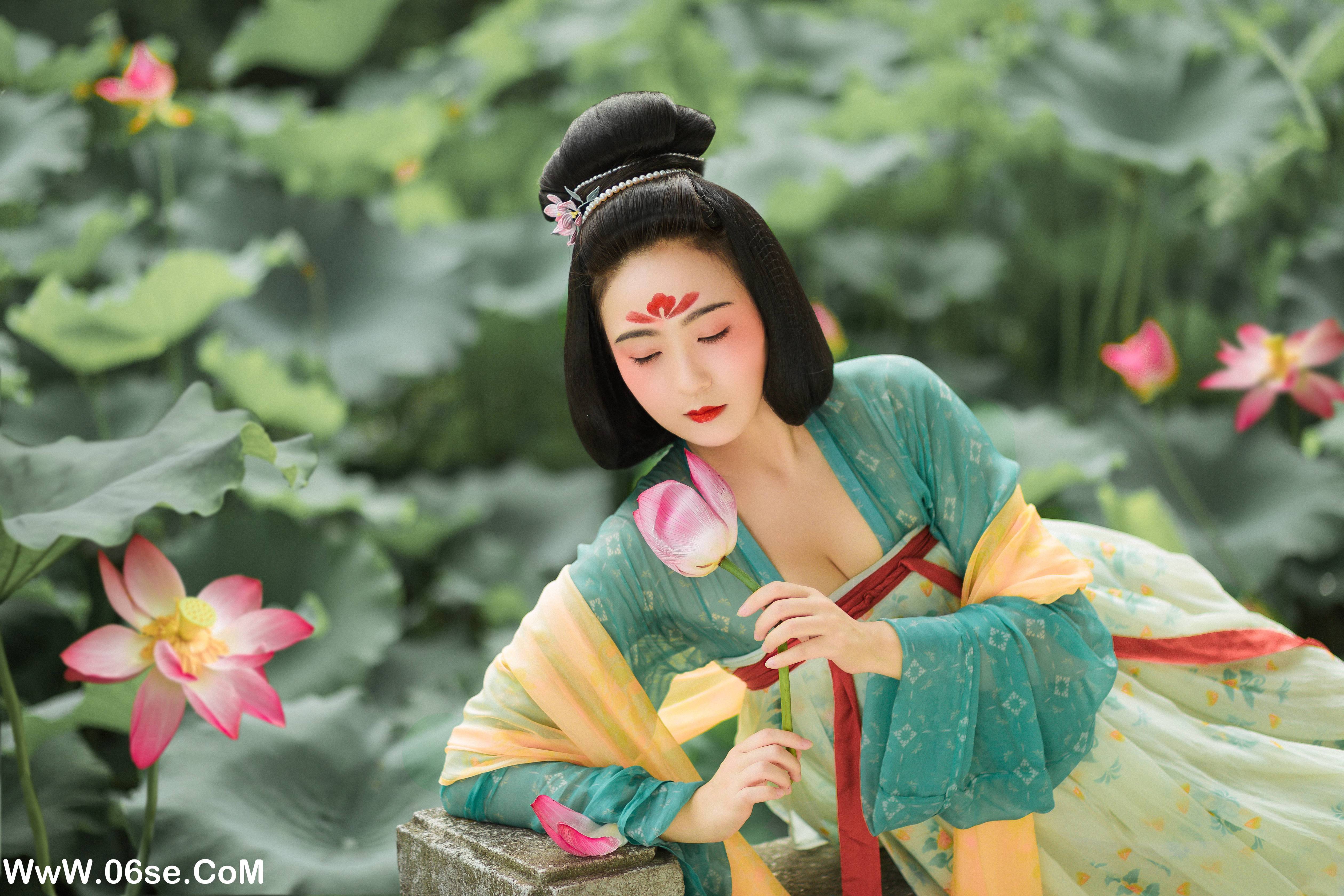 图片[7]-[YITUYU艺图语]2022.01.14 荷 徐悦尔[22+1P／449MB]-六色网