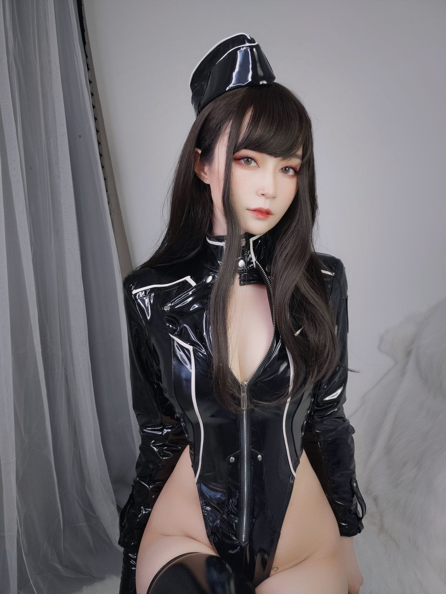 白银81 - 通讯官 [147P8V] 58