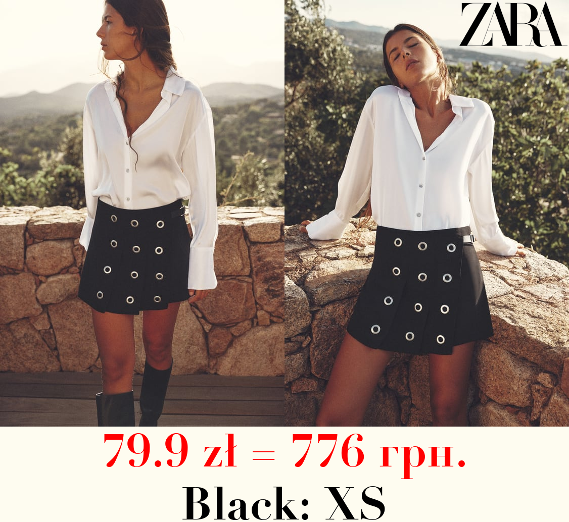 MINI SKORT WITH EYELETS