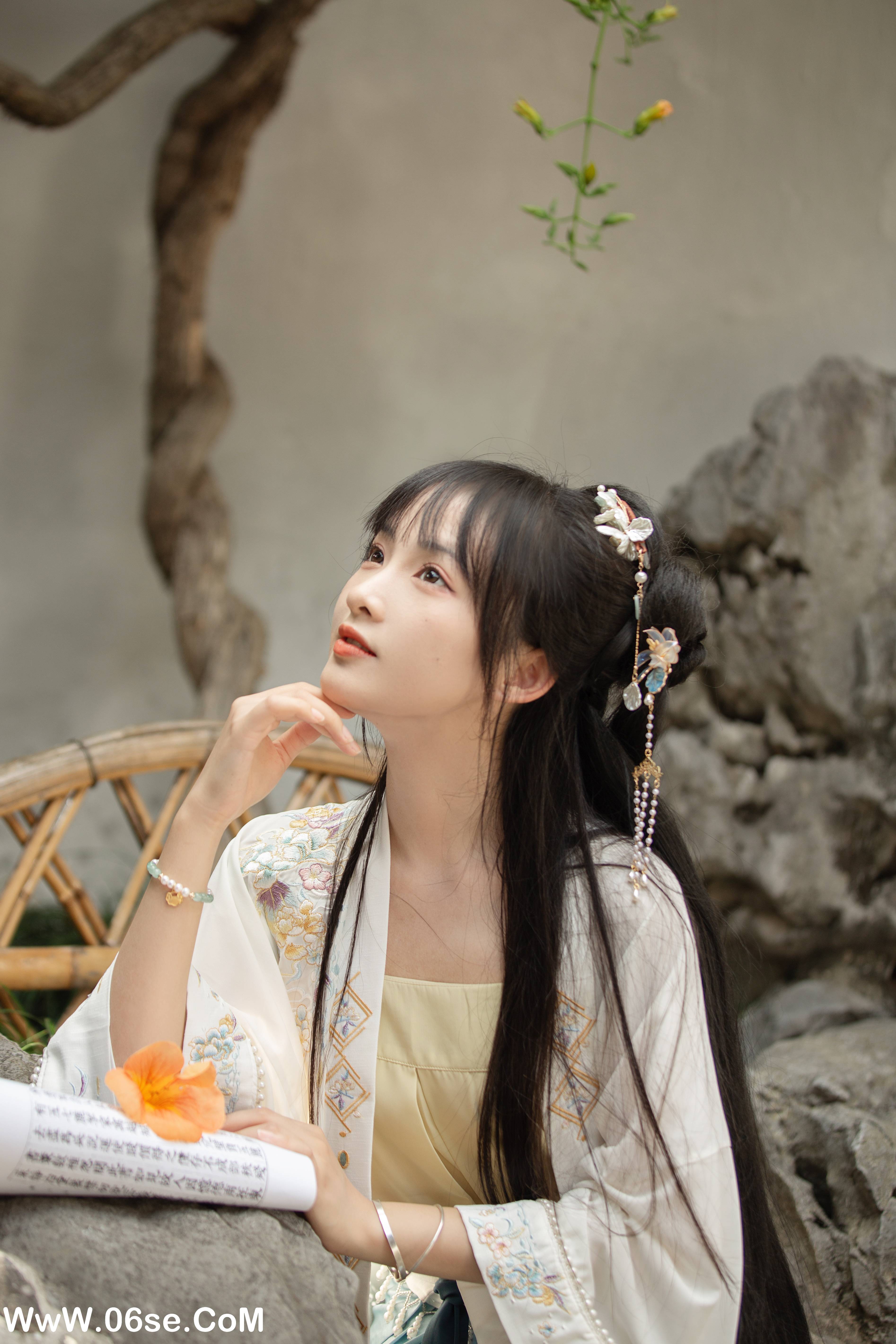 图片[16]-[YITUYU艺图语]2022.12.29 小扇引微凉，悠悠夏日长 莉莉崽w[22+1P／142MB]-六色网