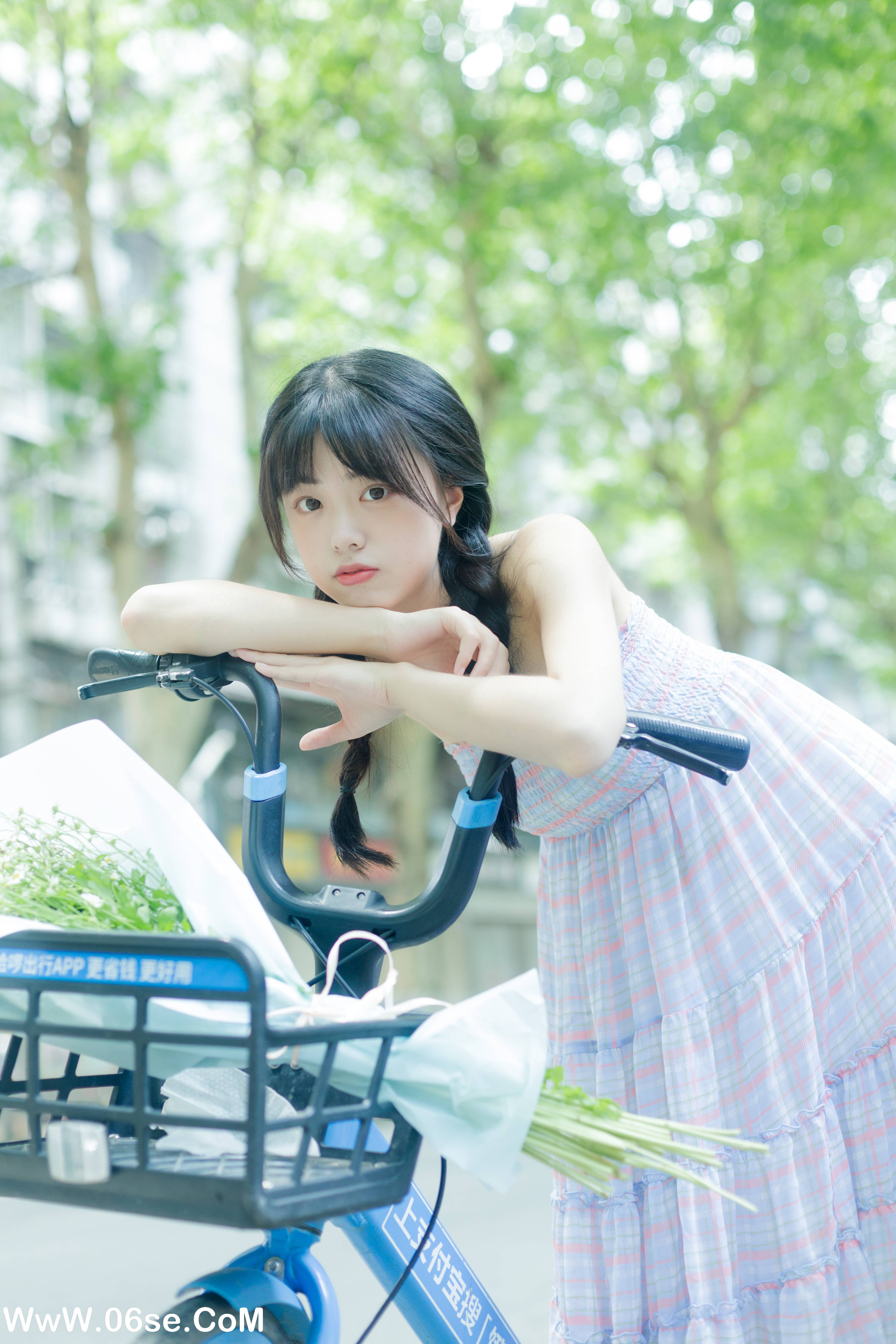 图片[6]-[YITUYU艺图语]2022.08.12 夏天是洋甘菊的气味 可爱泡泡呀[32+1P／265MB]-六色网