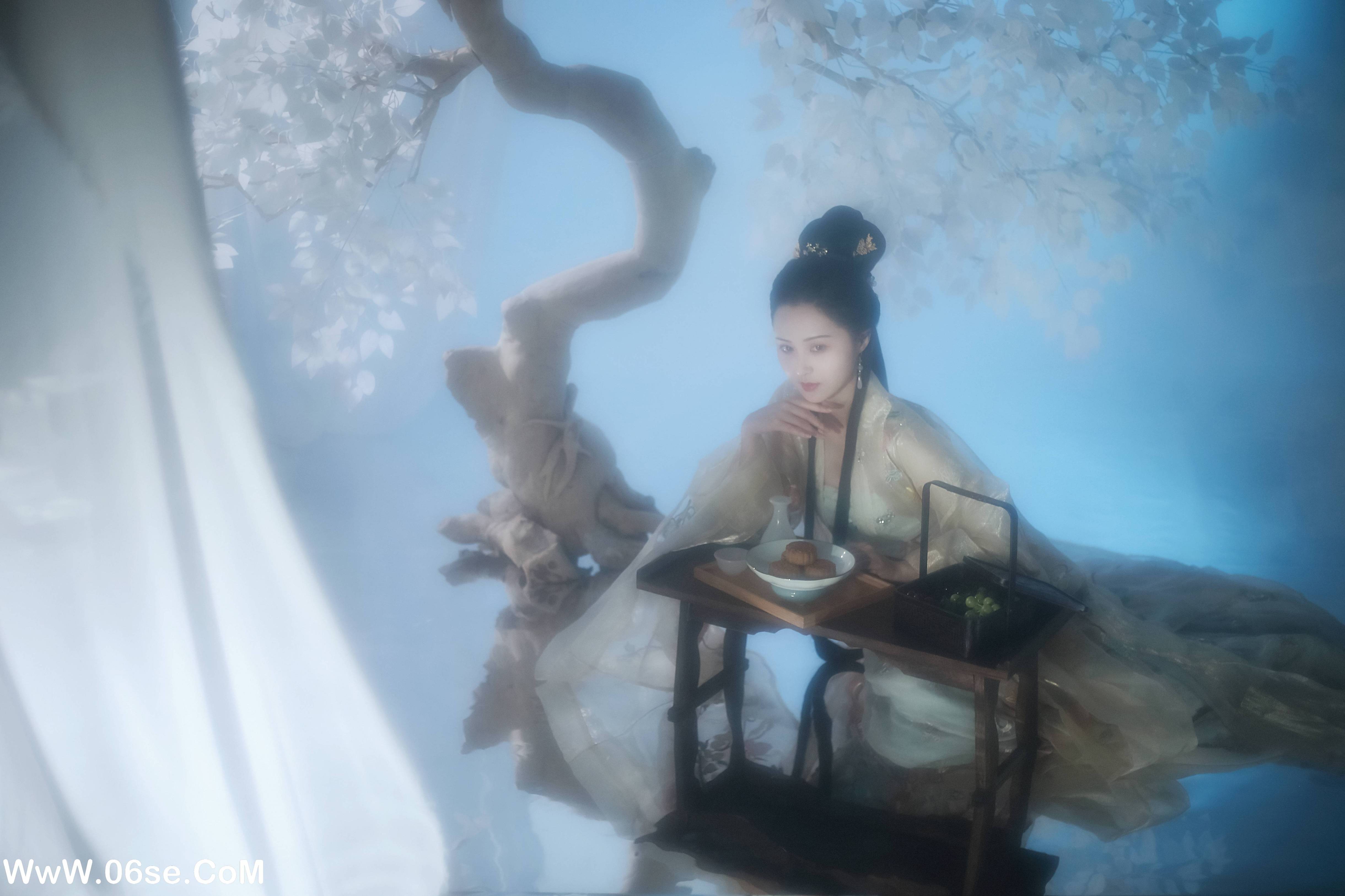 图片[4]-[YITUYU艺图语]2022.05.27 广寒宫 鱿鱼阿姨[25P-388.91MB]-六色网