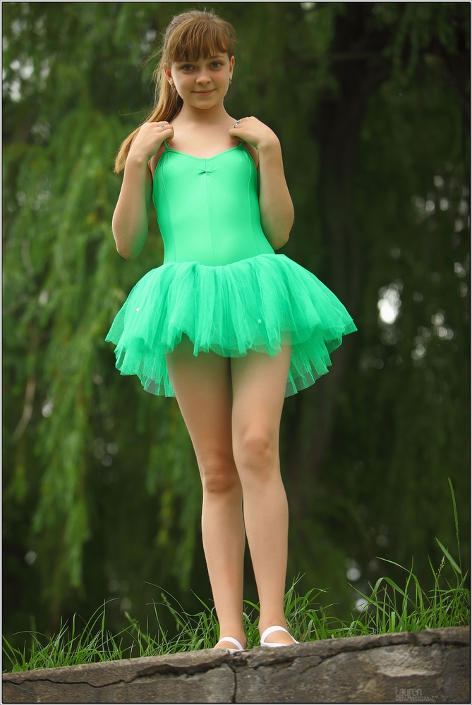 TEENMODELING LAUREN – GREENLEO 158P – Telegraph