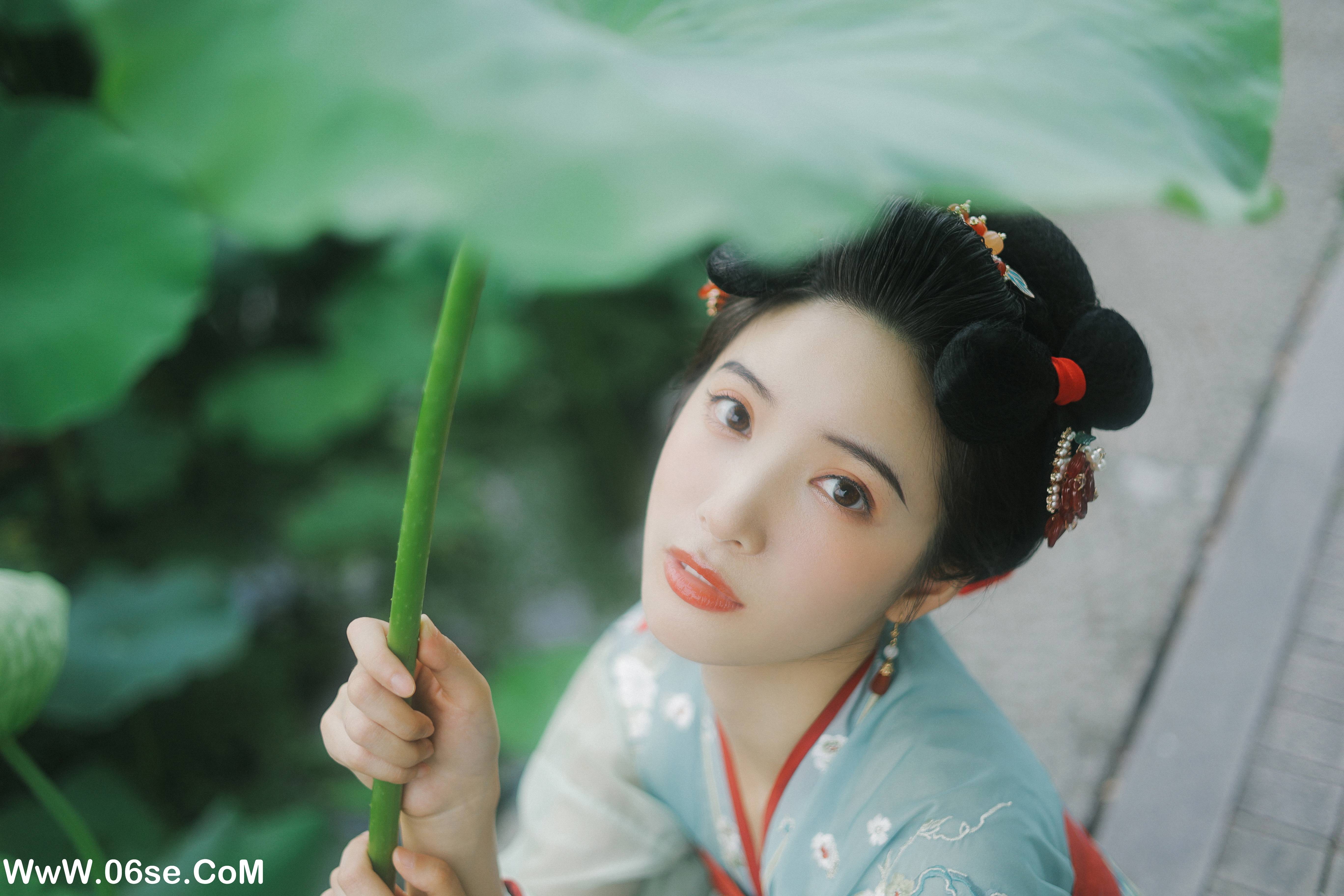 图片[30]-[YITUYU艺图语]2022.07.14 夏荷 一只阿梦崽[38+1P／294MB]-六色网